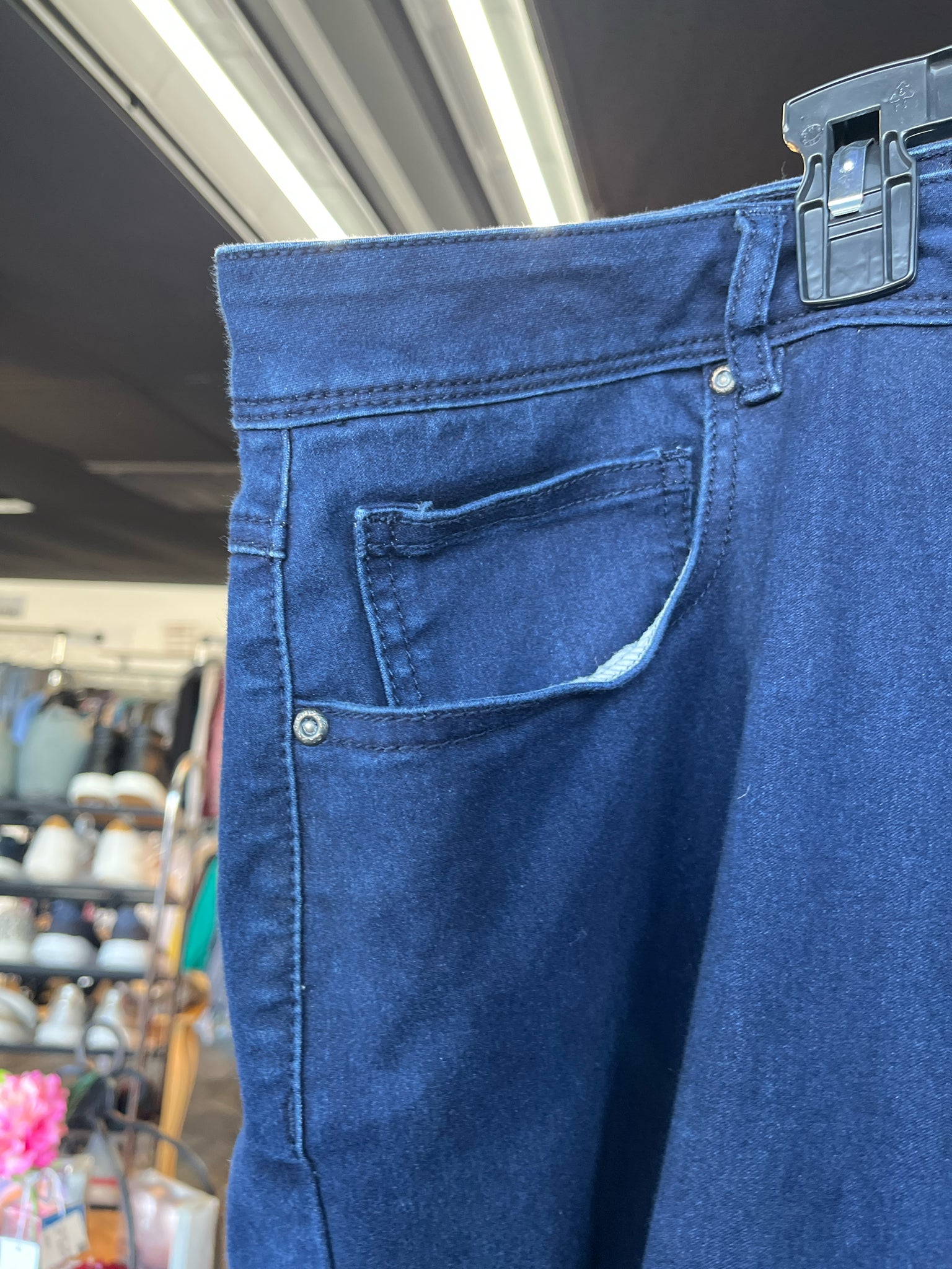 EST 1946 Plus Bottoms Size 28W Jeans