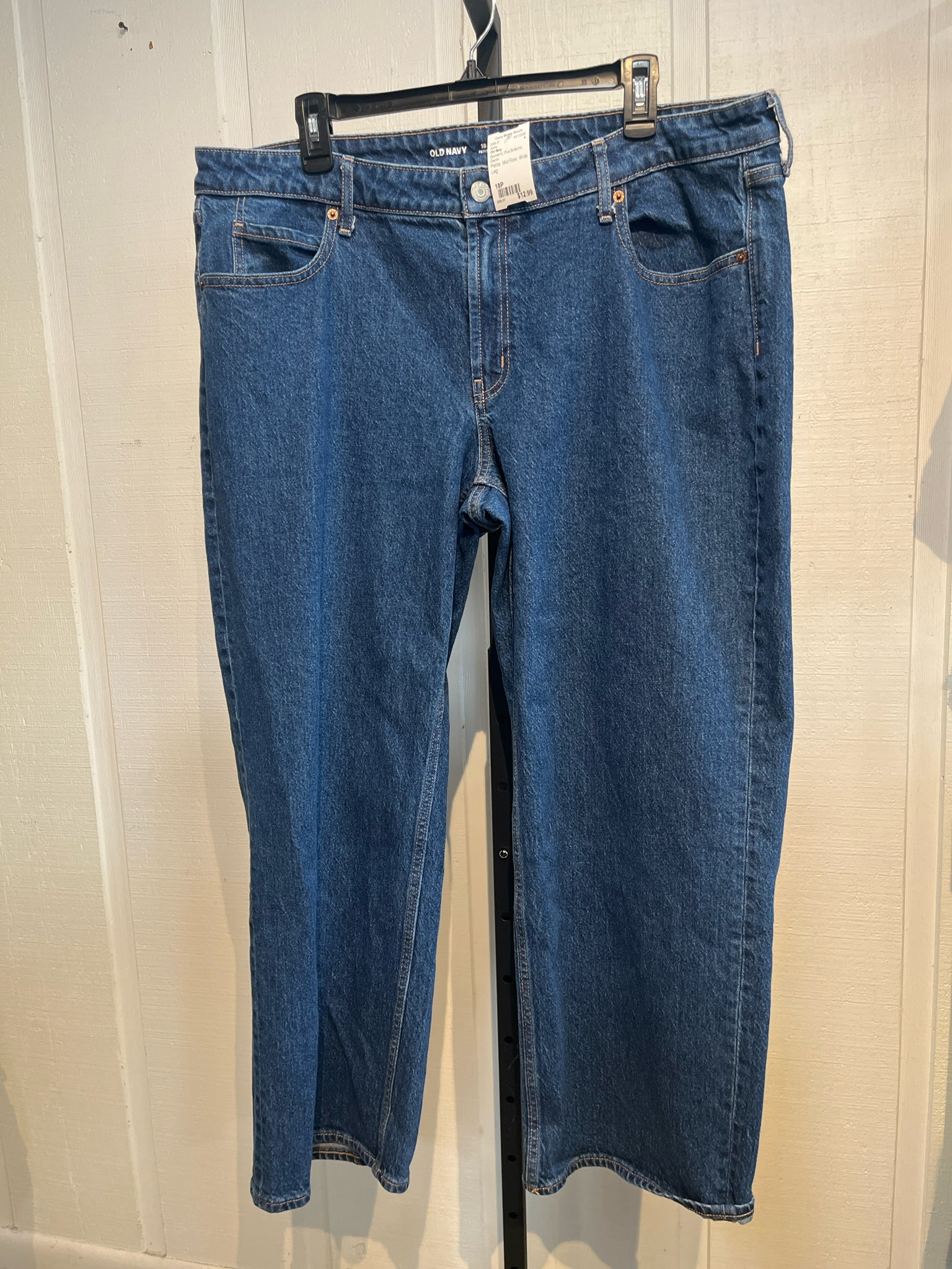 Old Navy Plus Bottoms Size 18P Jeans