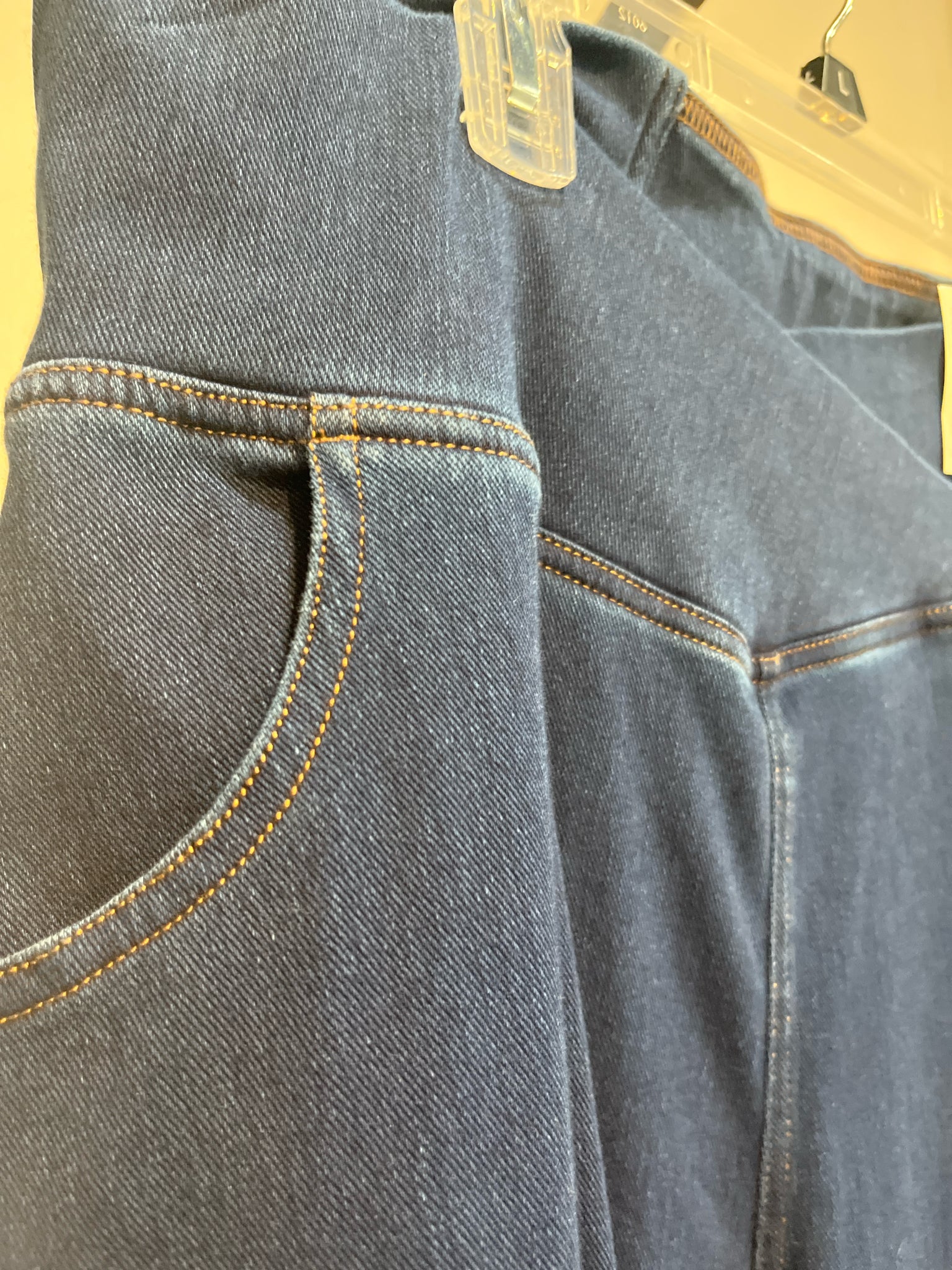 Halara Plus Bottoms Size 3X Jeans