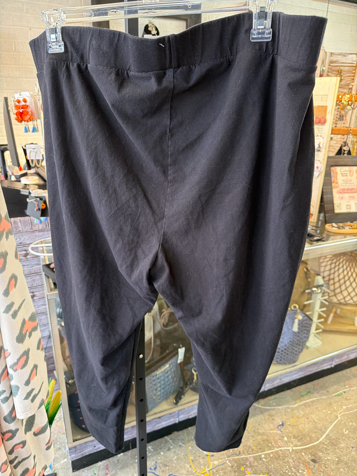 torrid Plus Bottoms Size 5 Pants