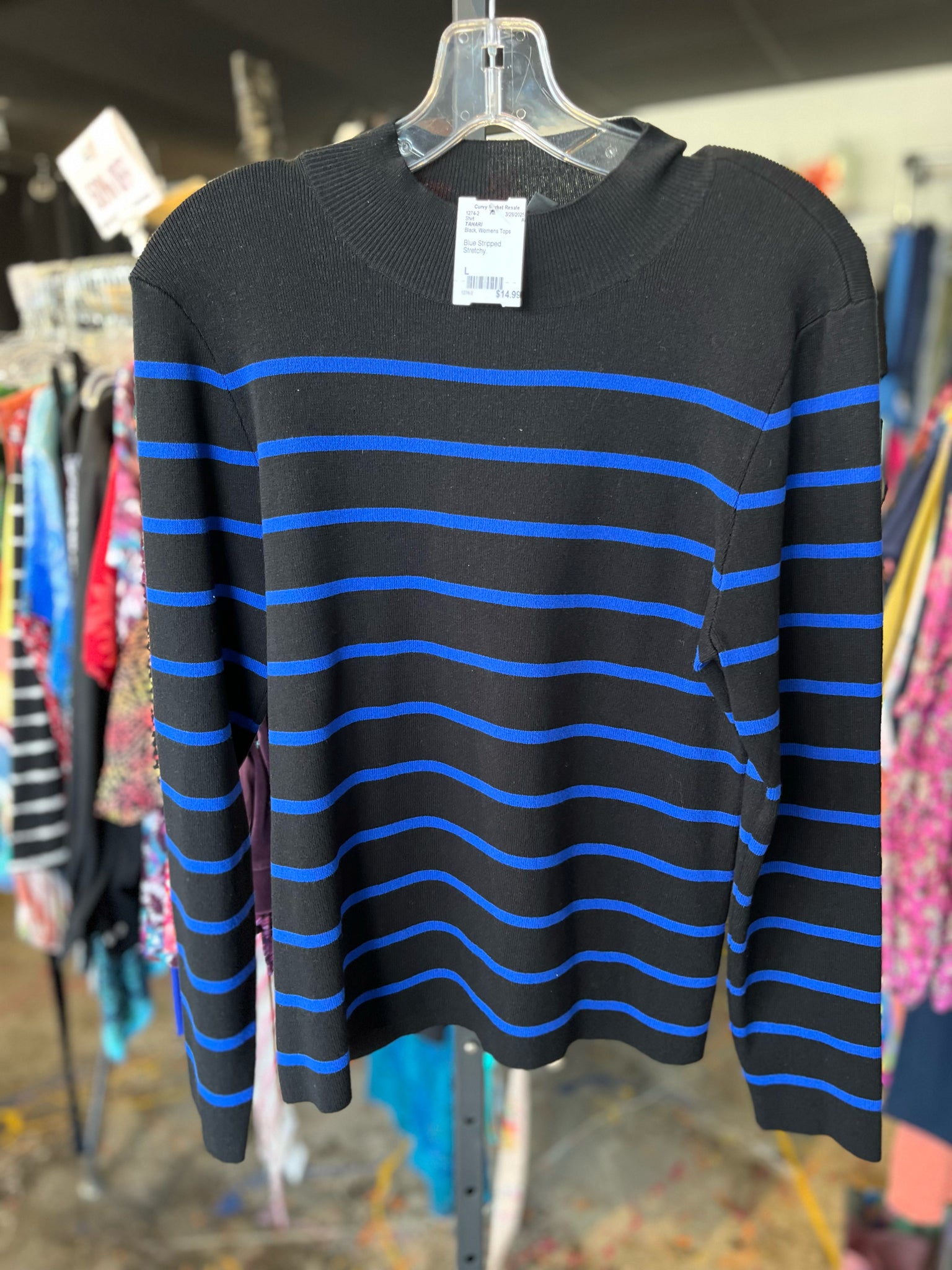 Size L TAHARI Shirt