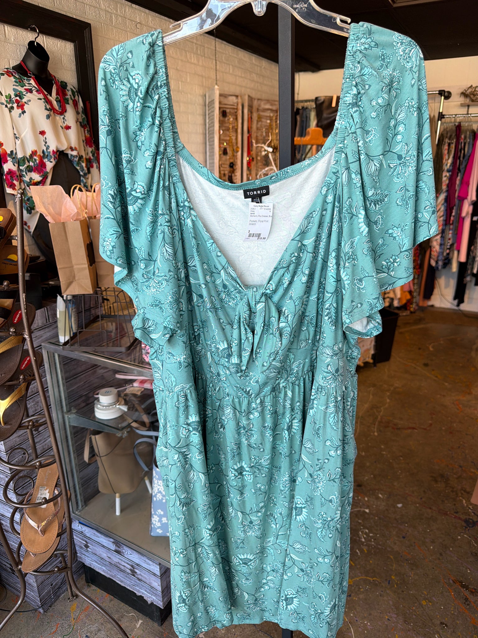 torrid Plus Dresses Size 5 Dress