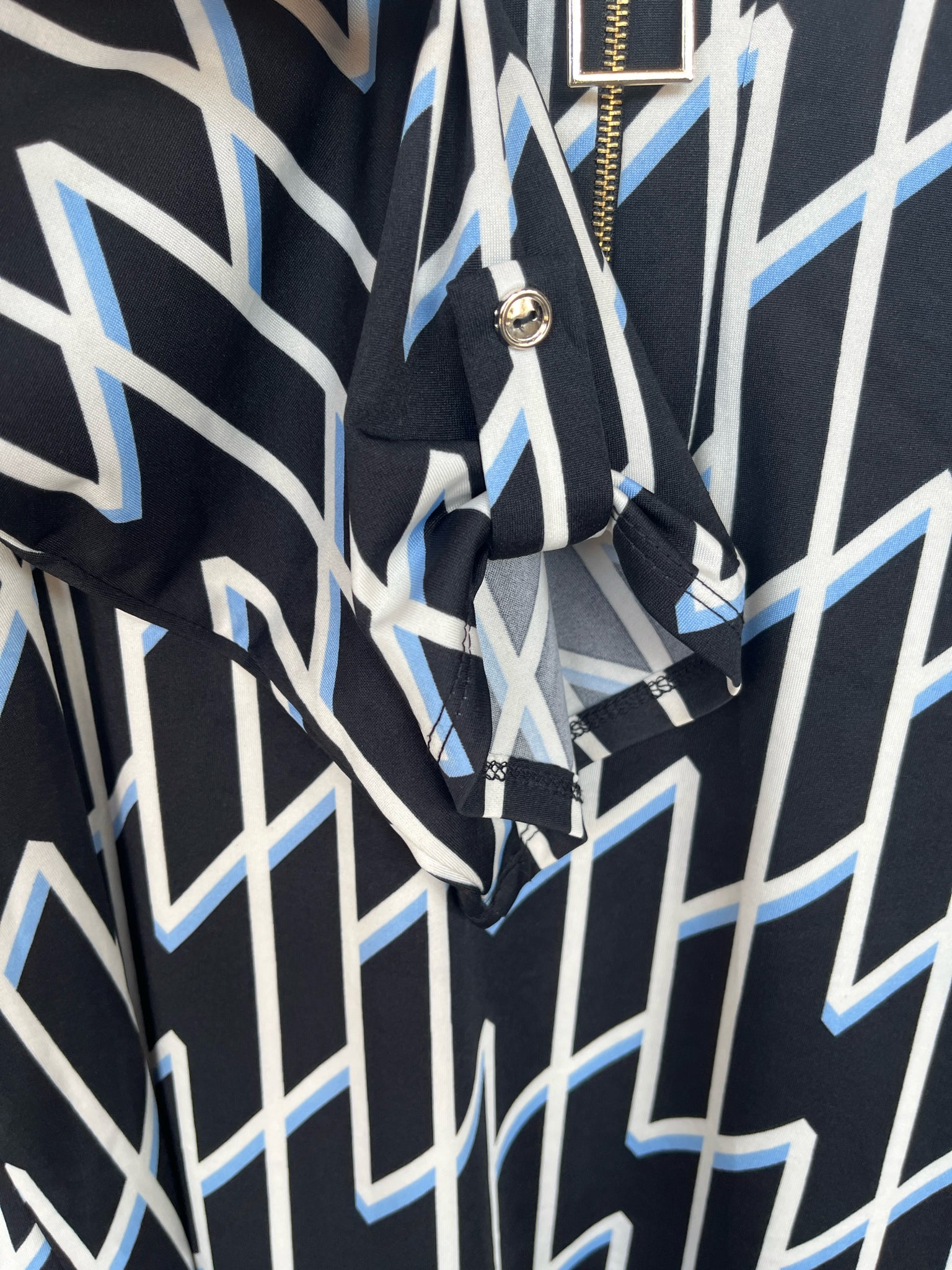 Perception Woman Plus Tops Size 2X Blouse