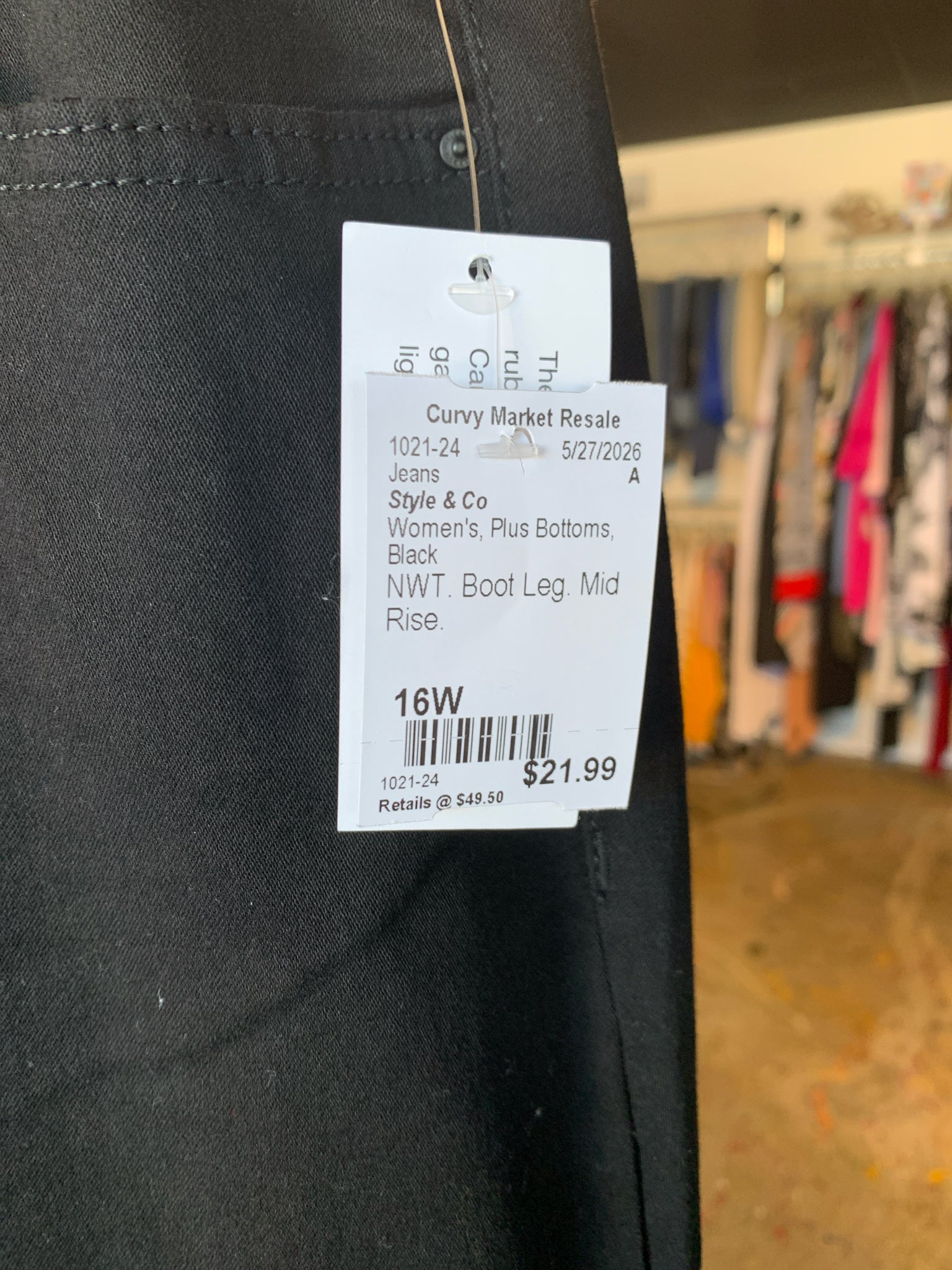 Style & Co Plus Bottoms Size 16W Jeans