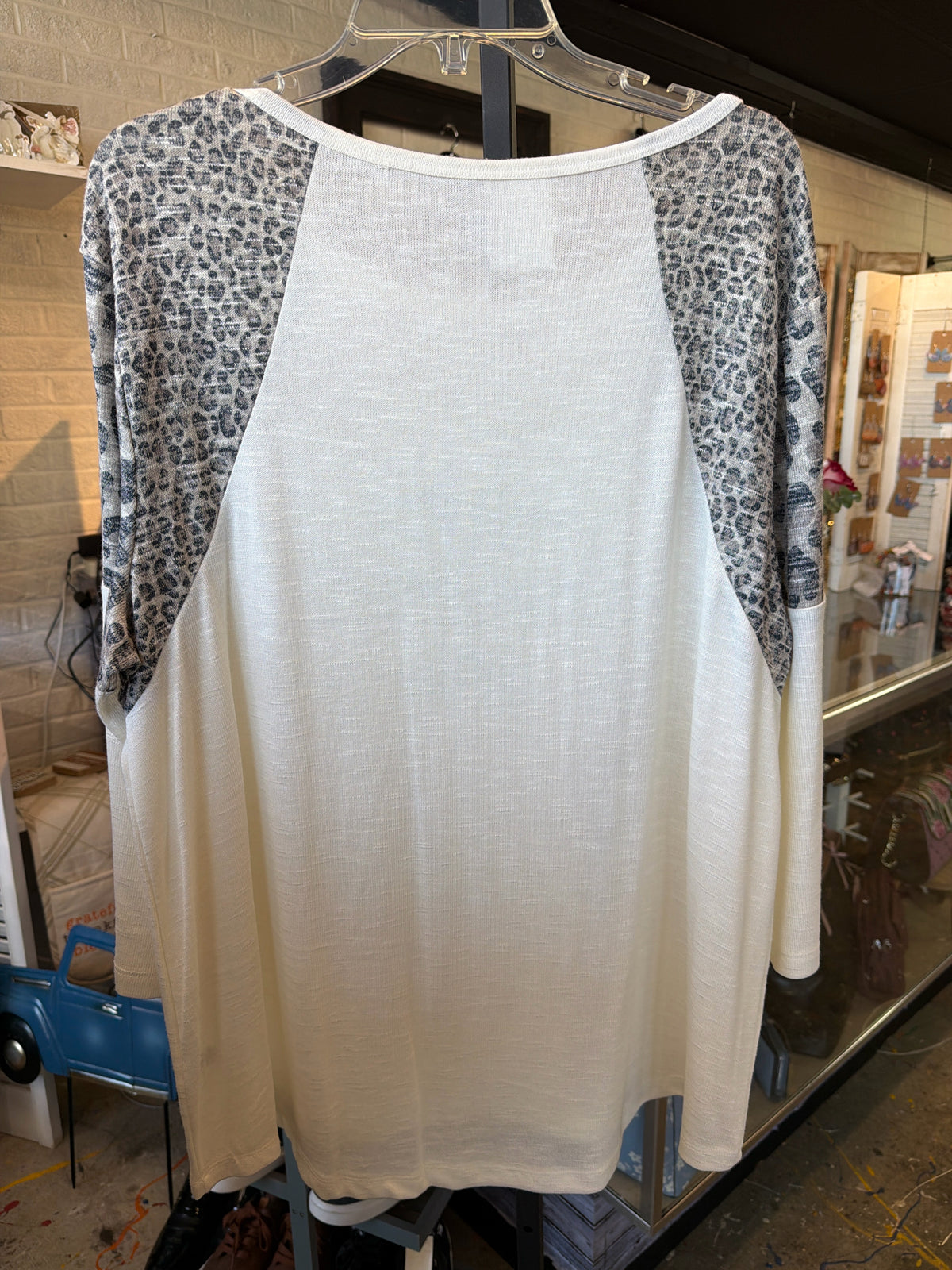 Cato Plus Tops Size 18/20 Shirt