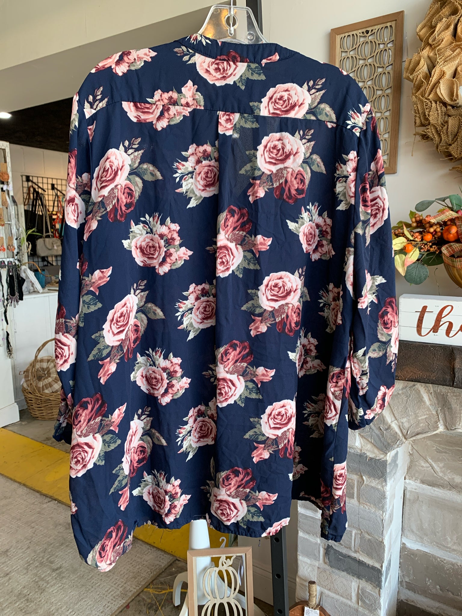 JUSTIFY Plus Tops Size 2X Blouse