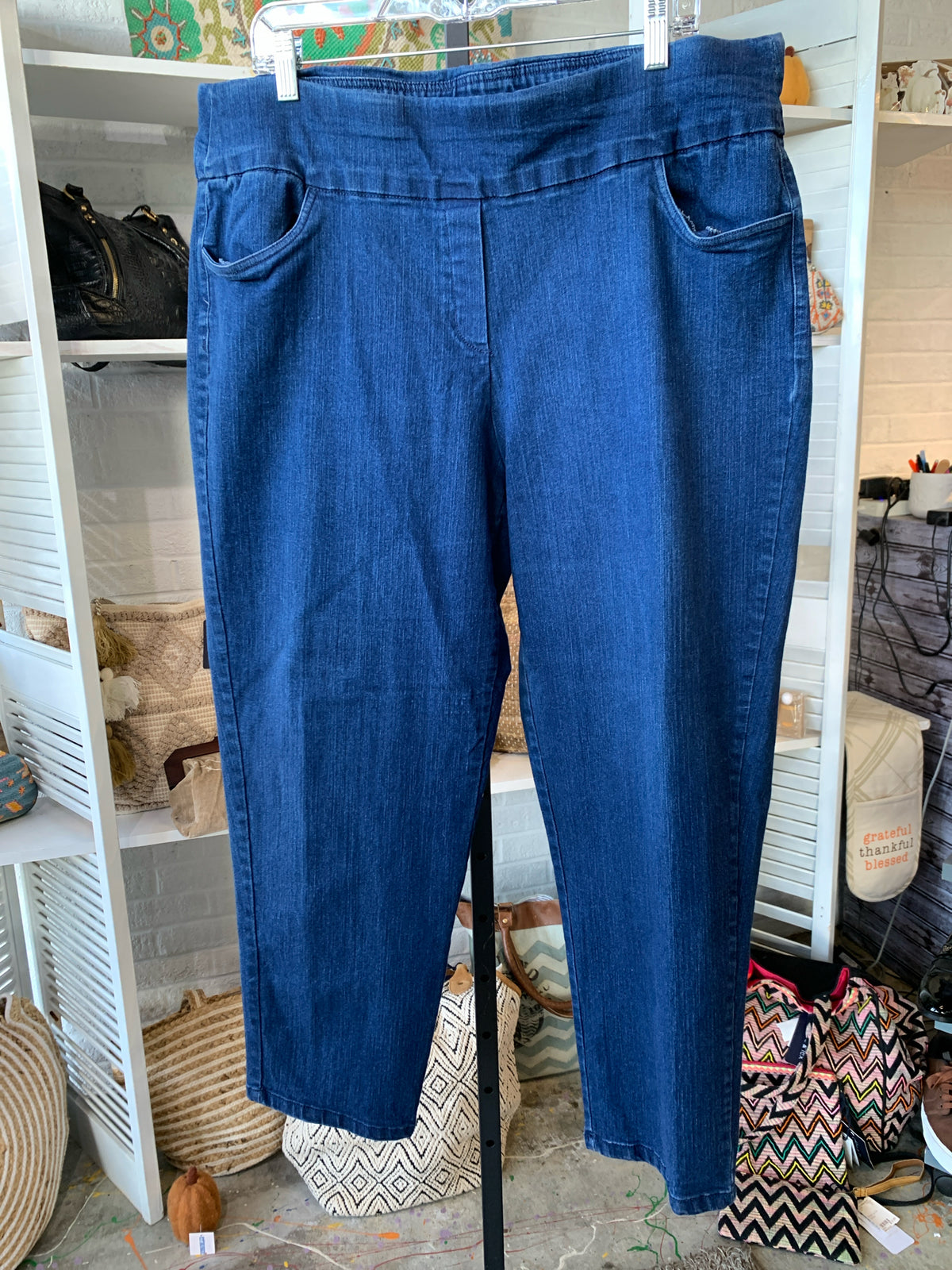 Alfred Dunner Plus Bottoms Size 18W Jeans