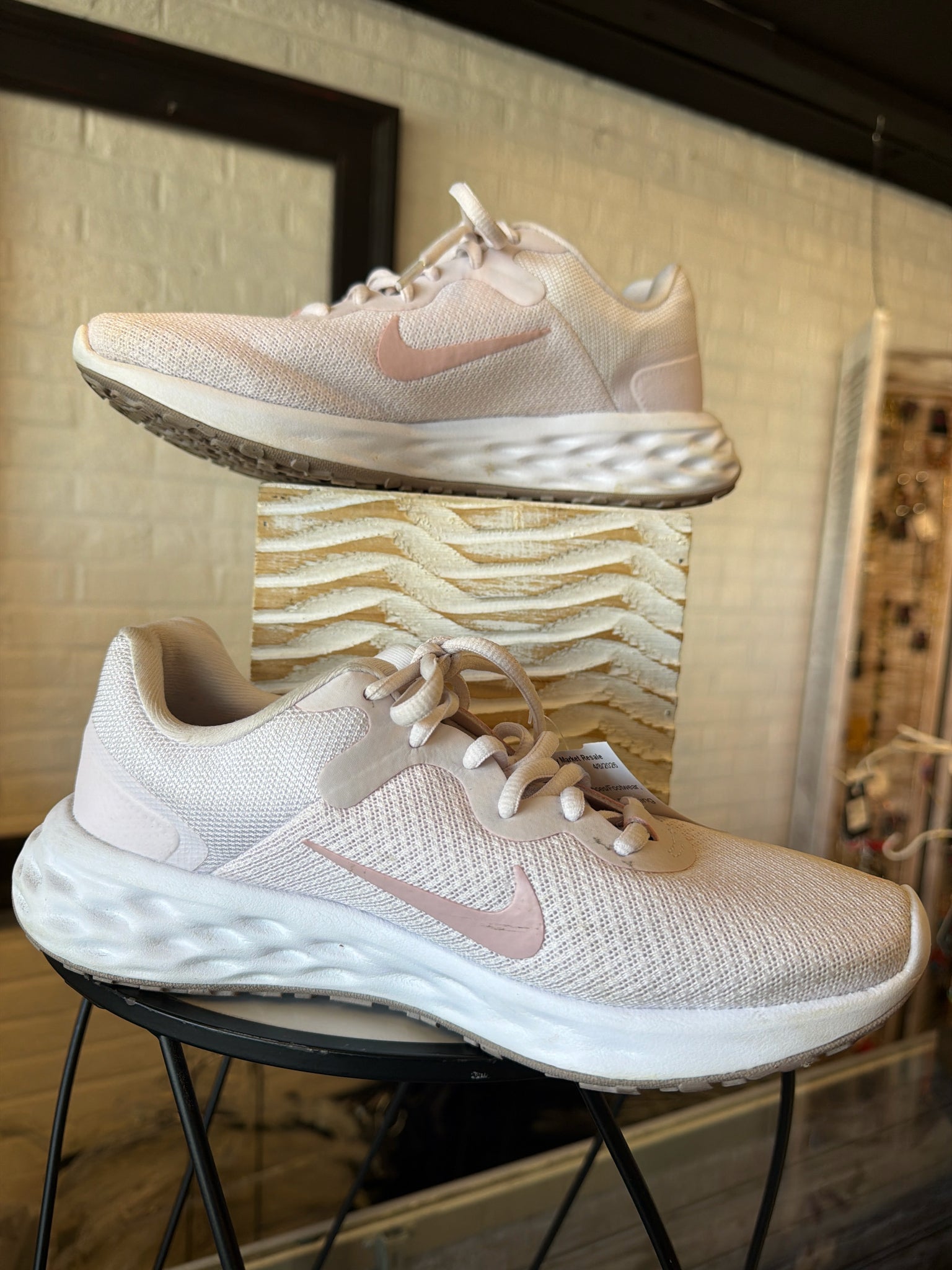 NIKE Shoes/Footwear 7 Shoes