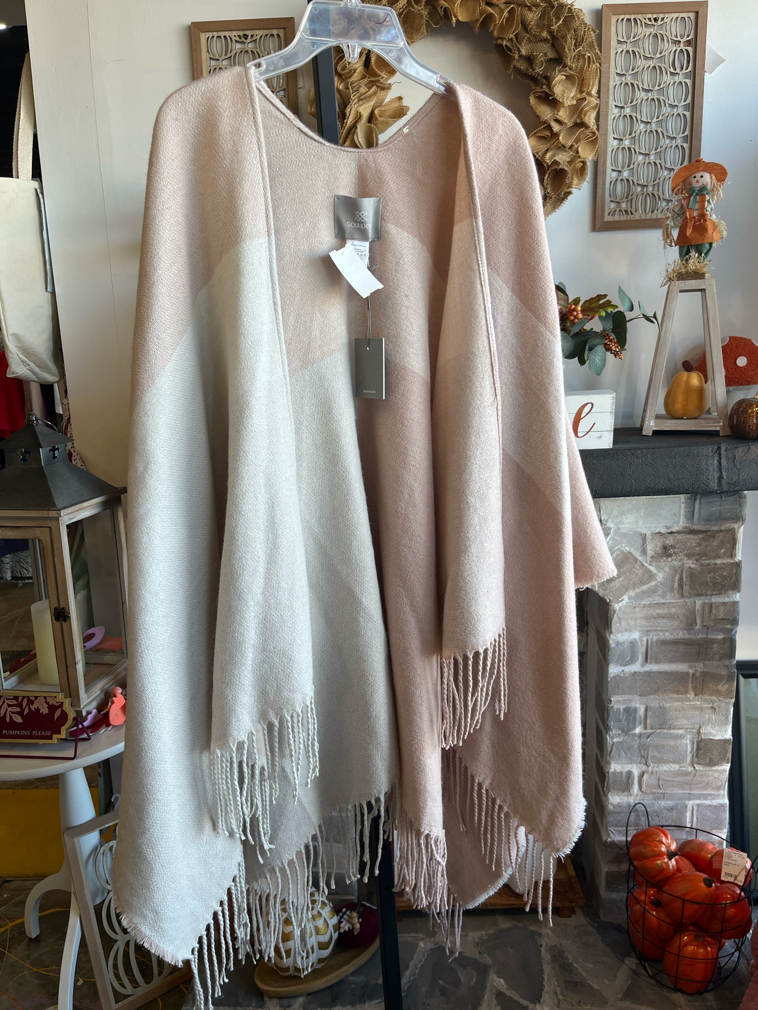 Soia & Kyo Pink Shawl