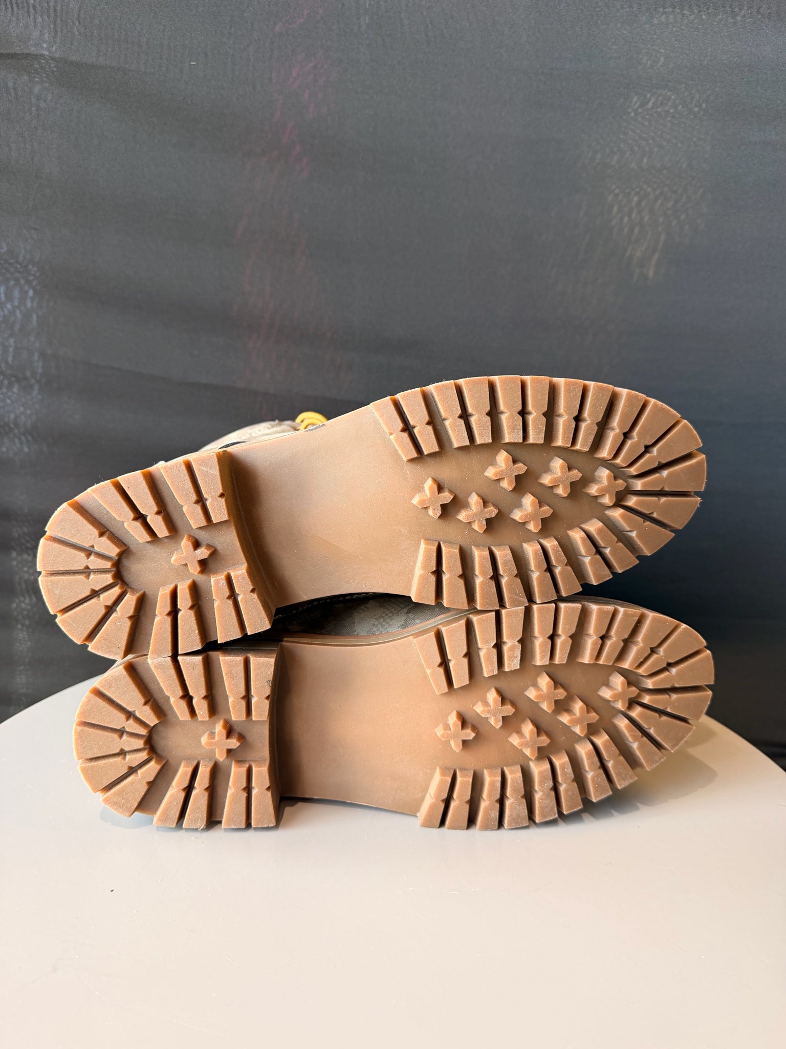 Ashley Stewart Shoes/Footwear 12W Shoes