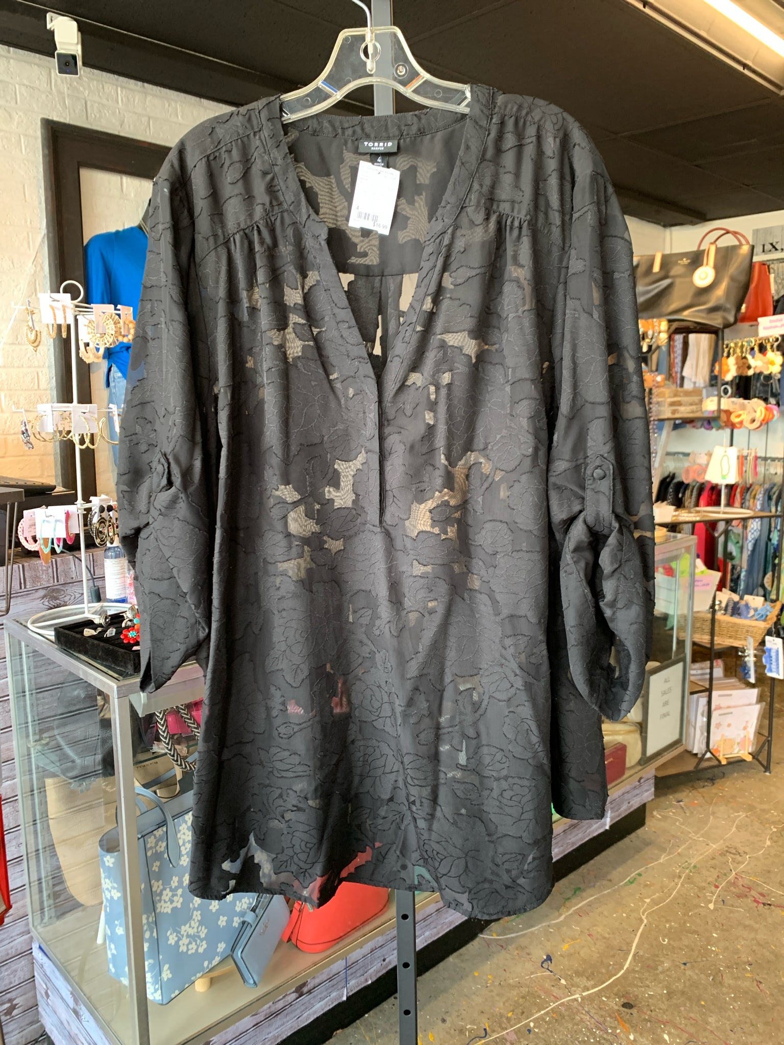 torrid Plus Tops Size 4 Blouse