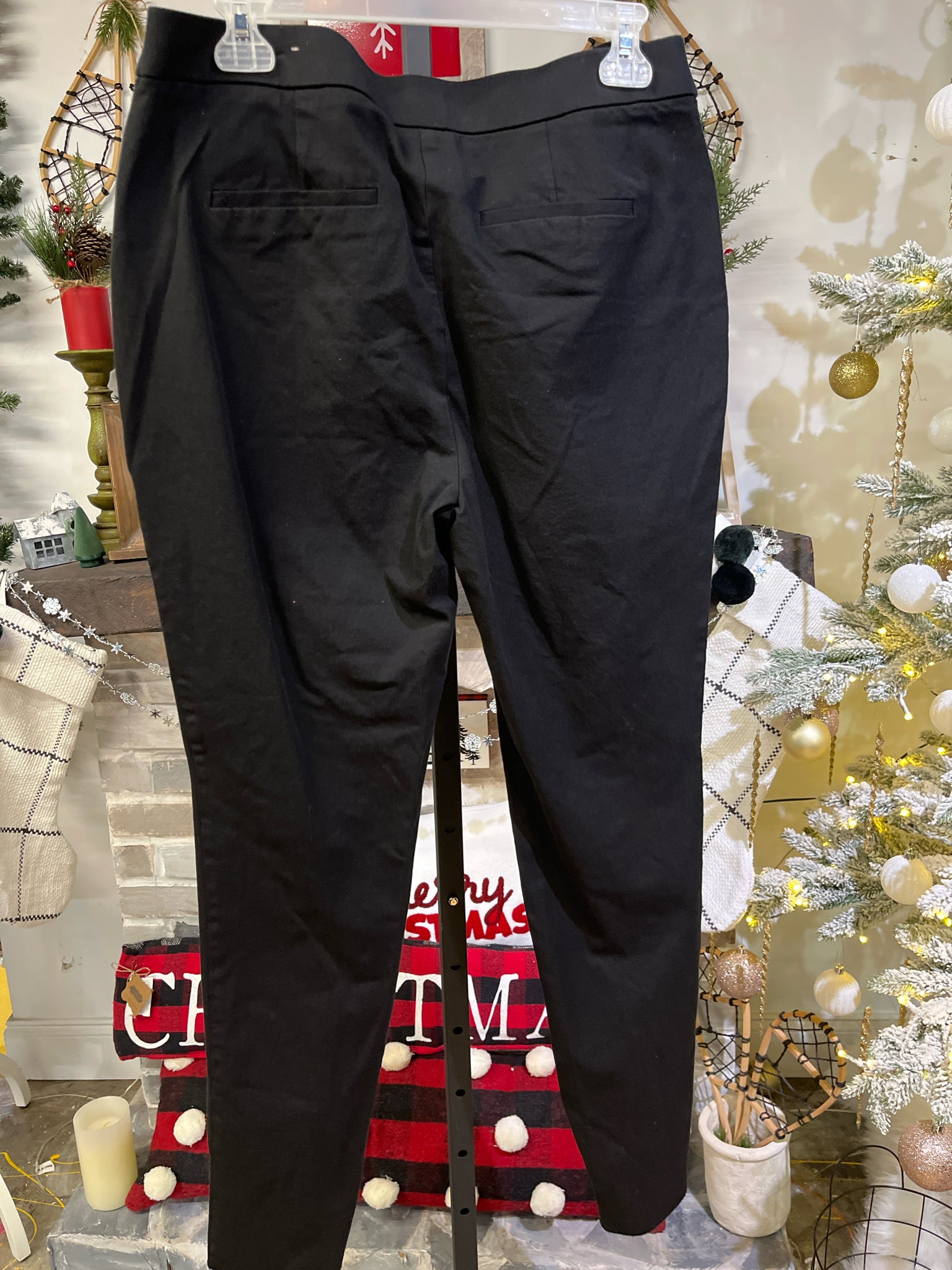 Chicos Womens Bottoms Size 1.5R Pants