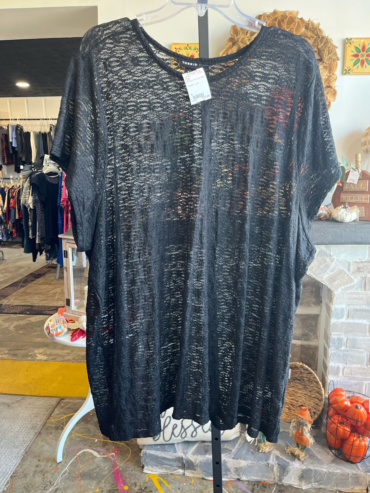 torrid Plus Tops Size 6 Blouse