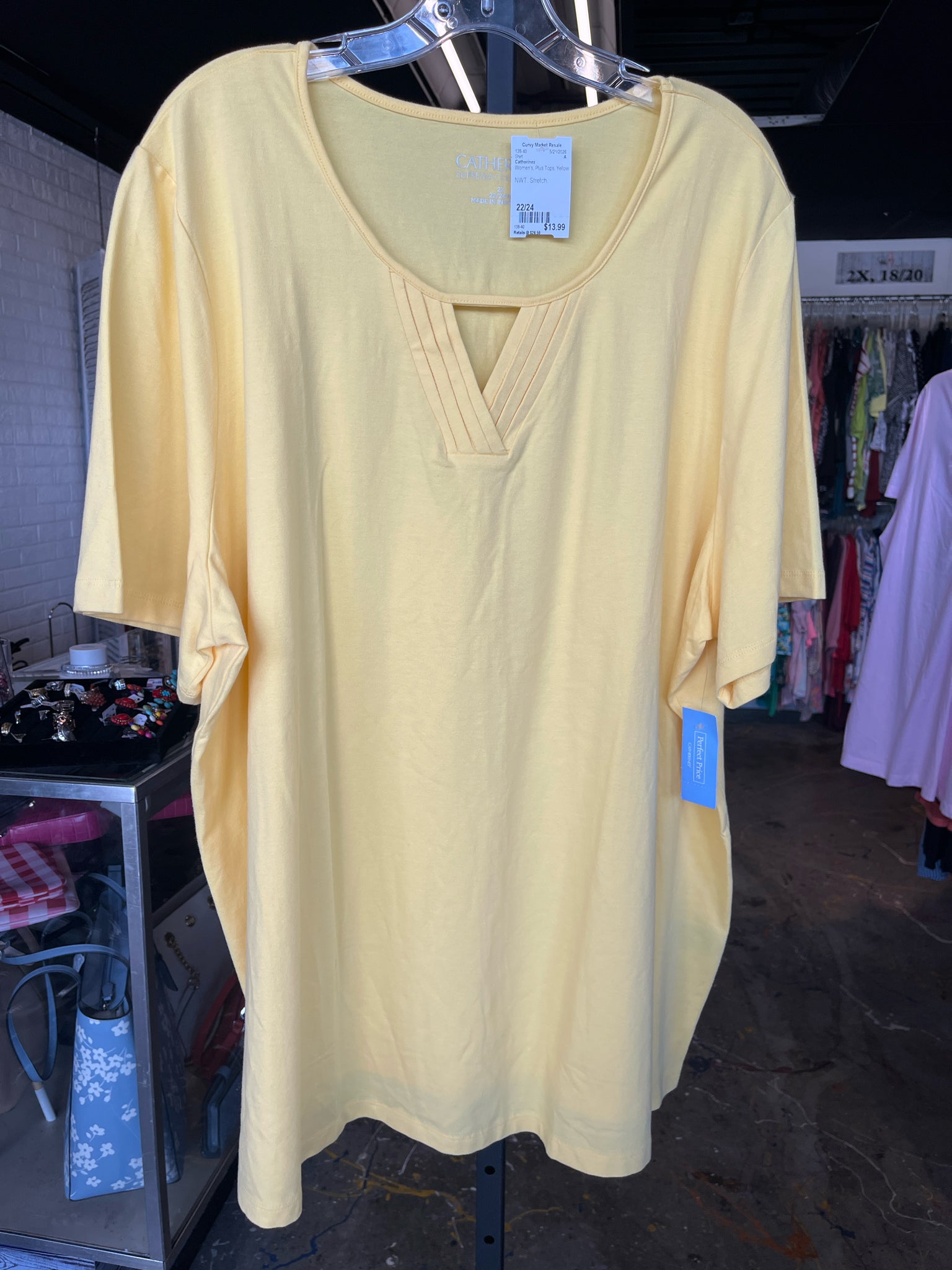 Catherines Plus Tops Size 22/24 Shirt