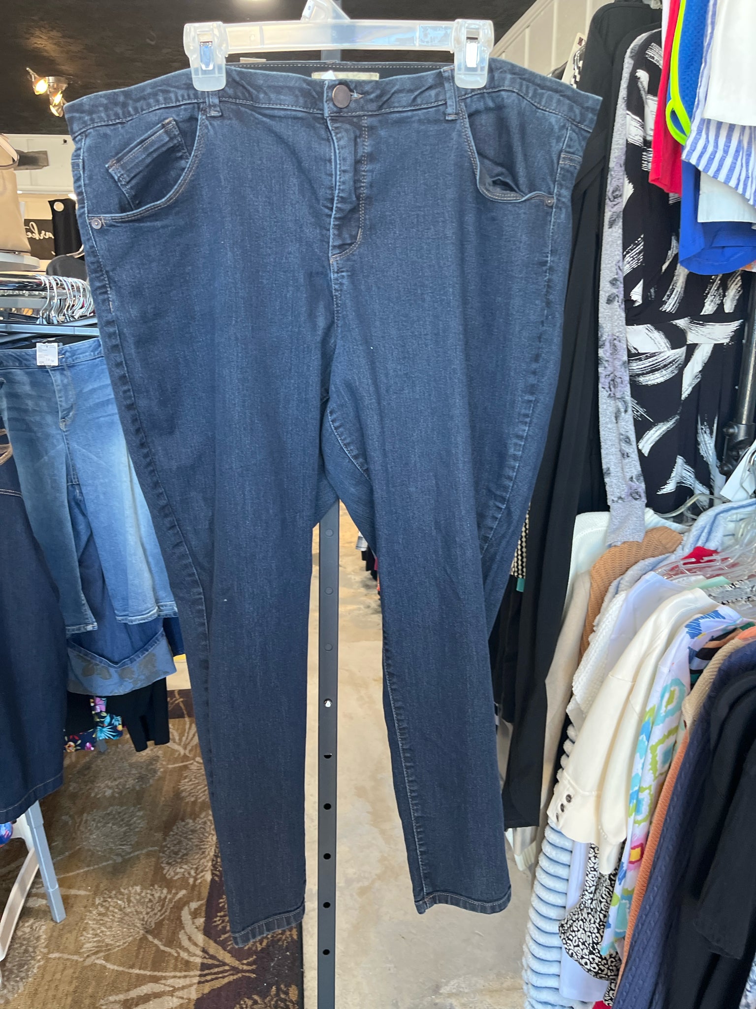 DEMOCRACY Plus Bottoms Size 22W Jeans