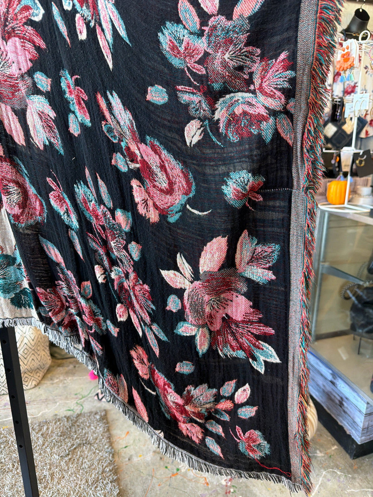 Avenue Black Shawl
