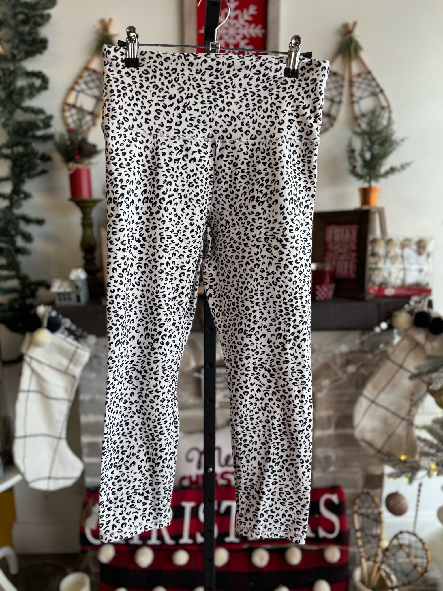 Balance Collection Womens Bottoms M ATHLETIC WEAR-WOMEN'S