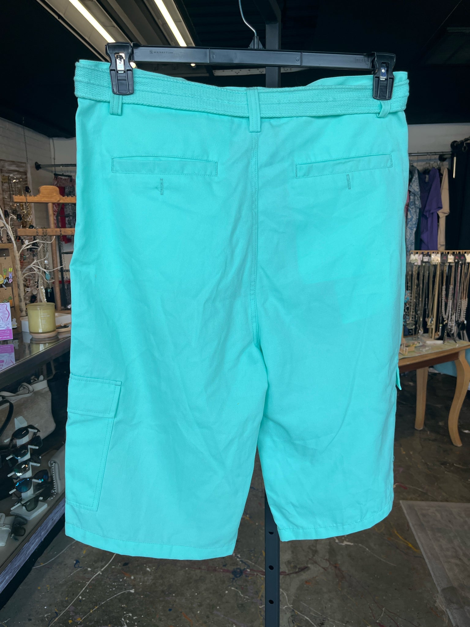 Red Iodine Men's Size 38 Mens Clothing Shorts