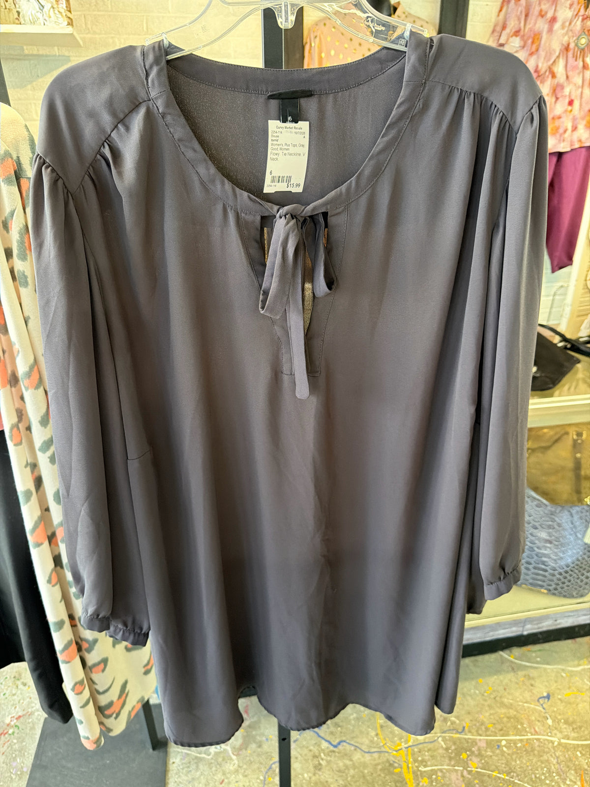 torrid Plus Tops Size 6 Blouse