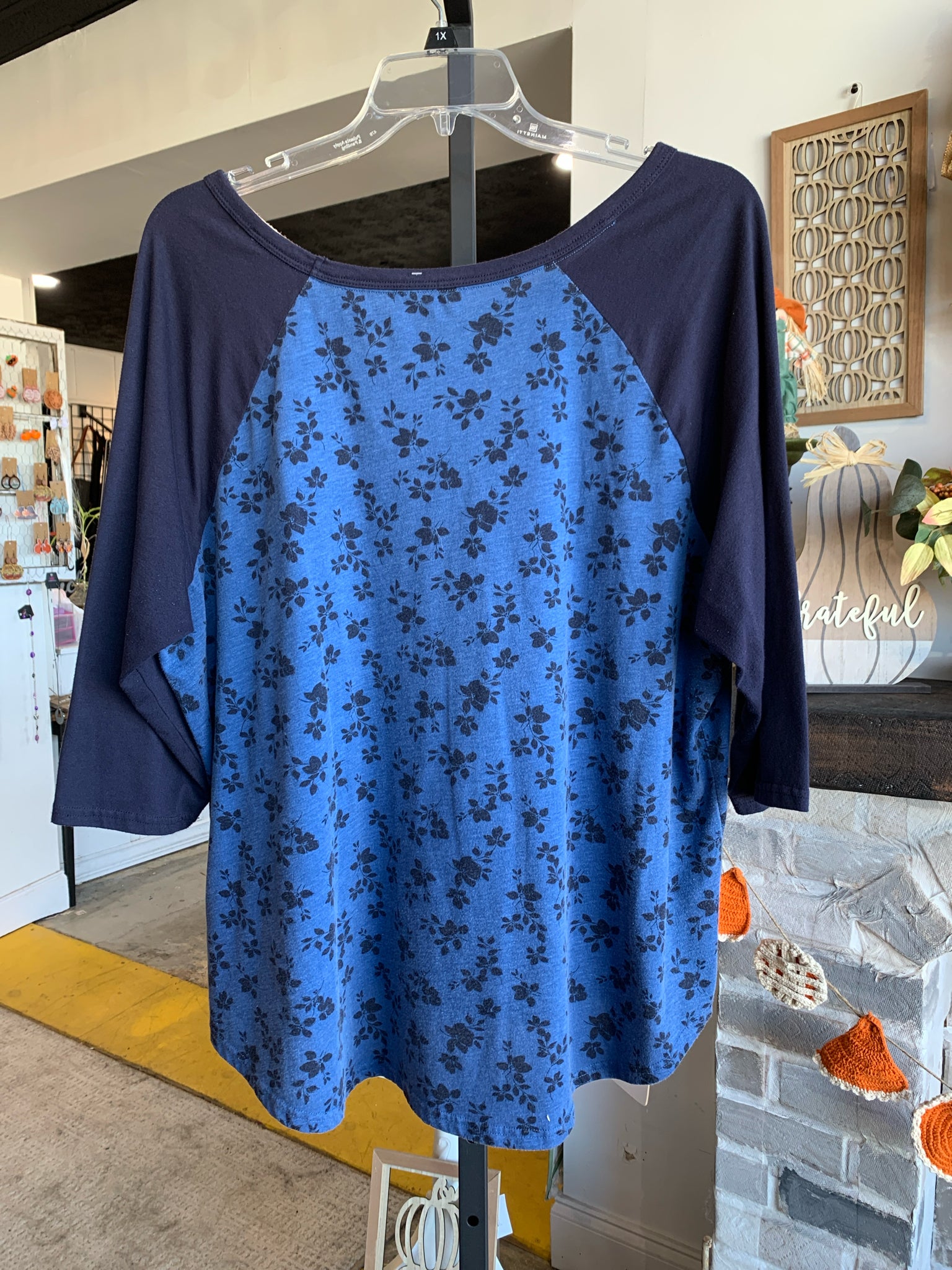 Woman Within Plus Tops Size 22/24 Shirt