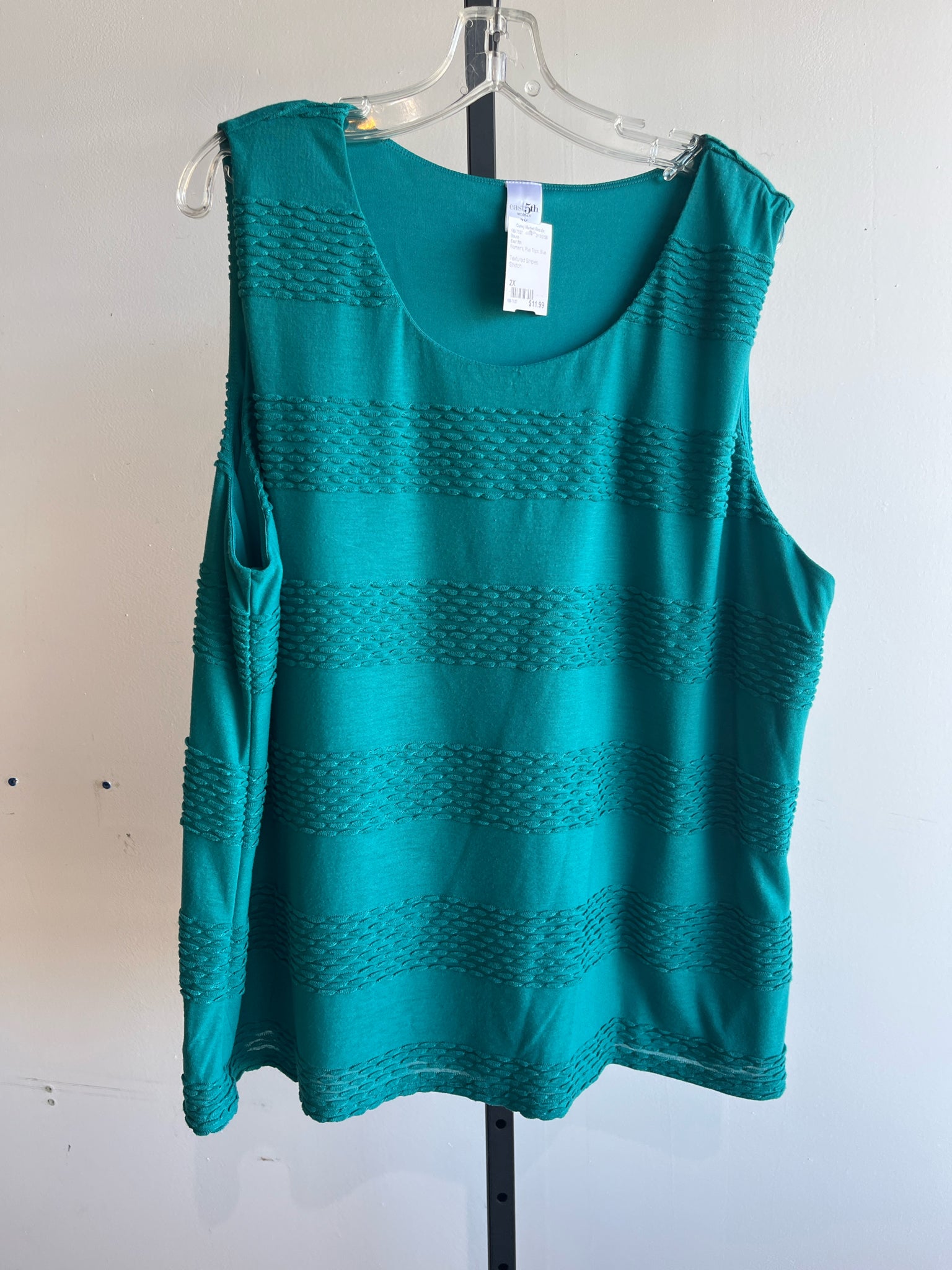 East 5th Plus Tops Size 2X Blouse