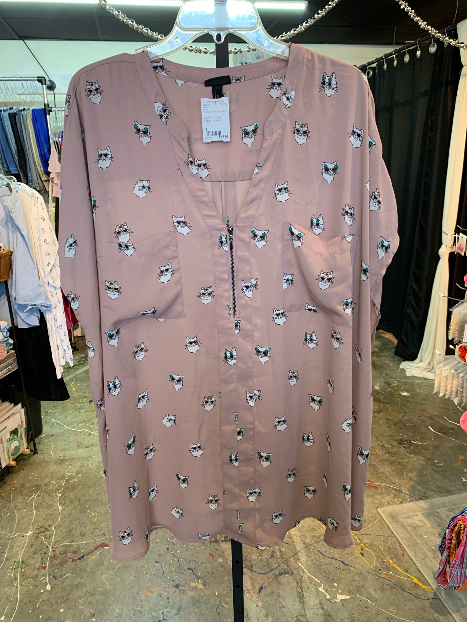 torrid Plus Tops Size 6 Blouse
