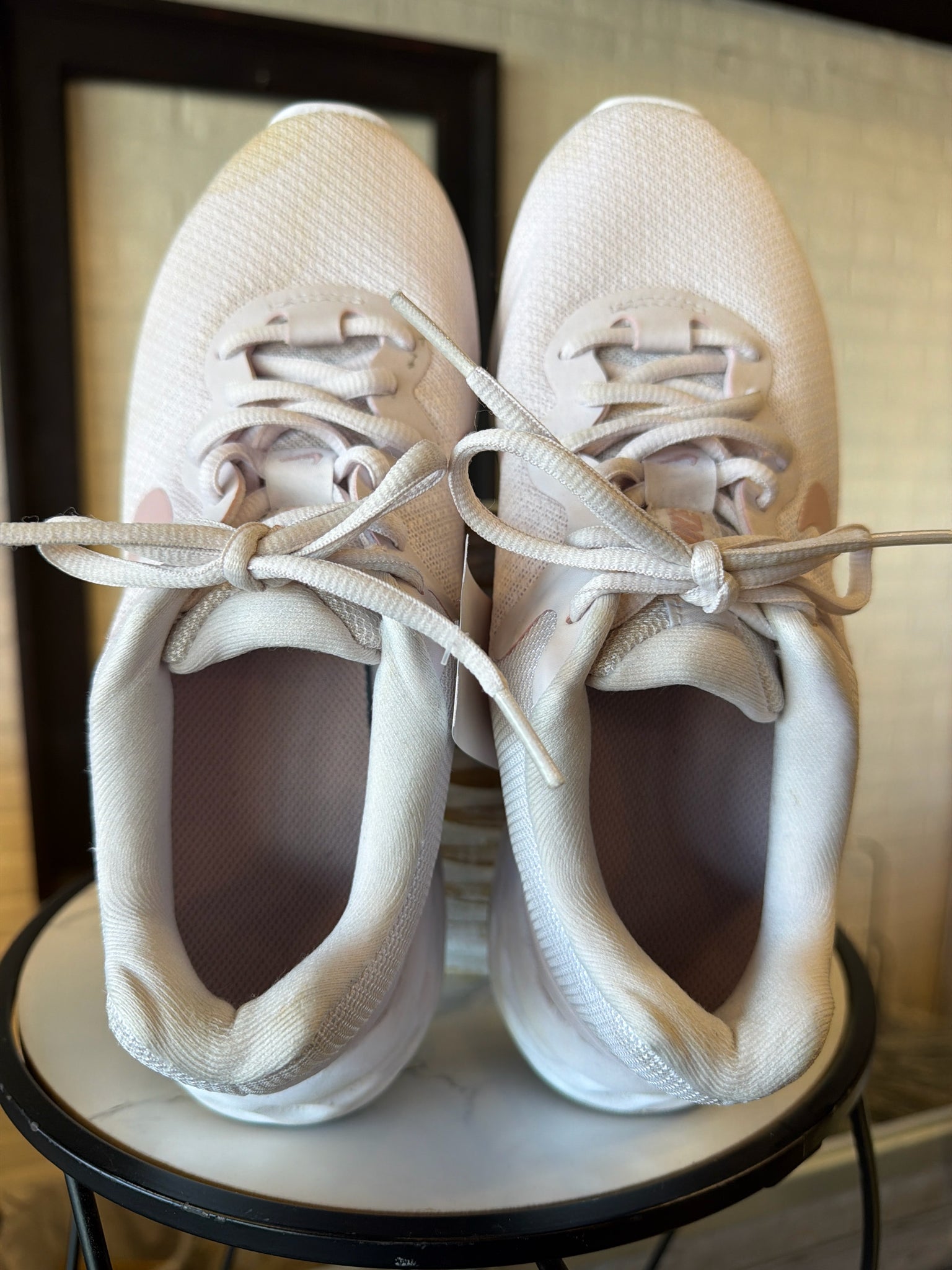 NIKE Shoes/Footwear 7 Shoes