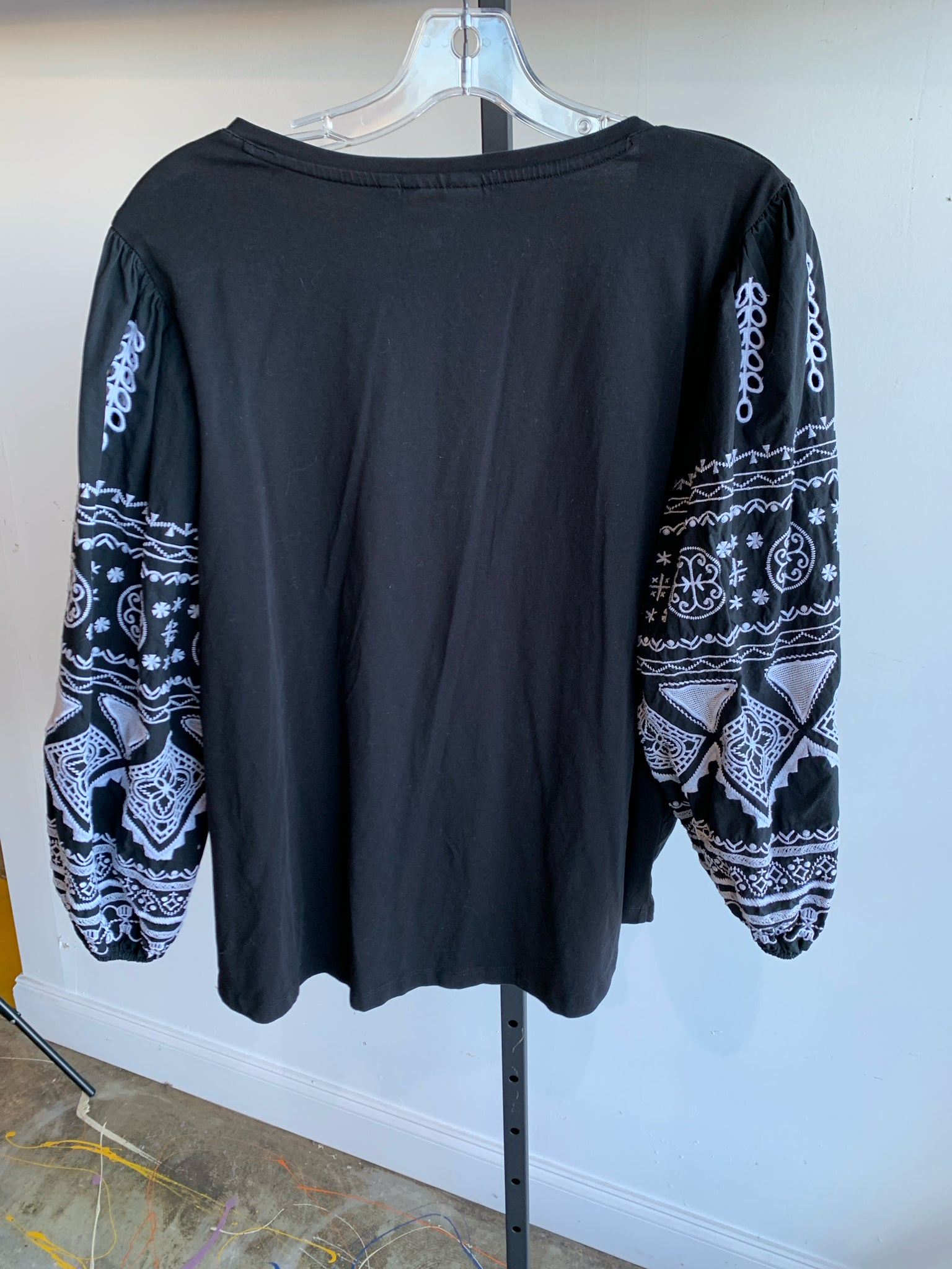 Chicos Womens Tops Size 4 Blouse