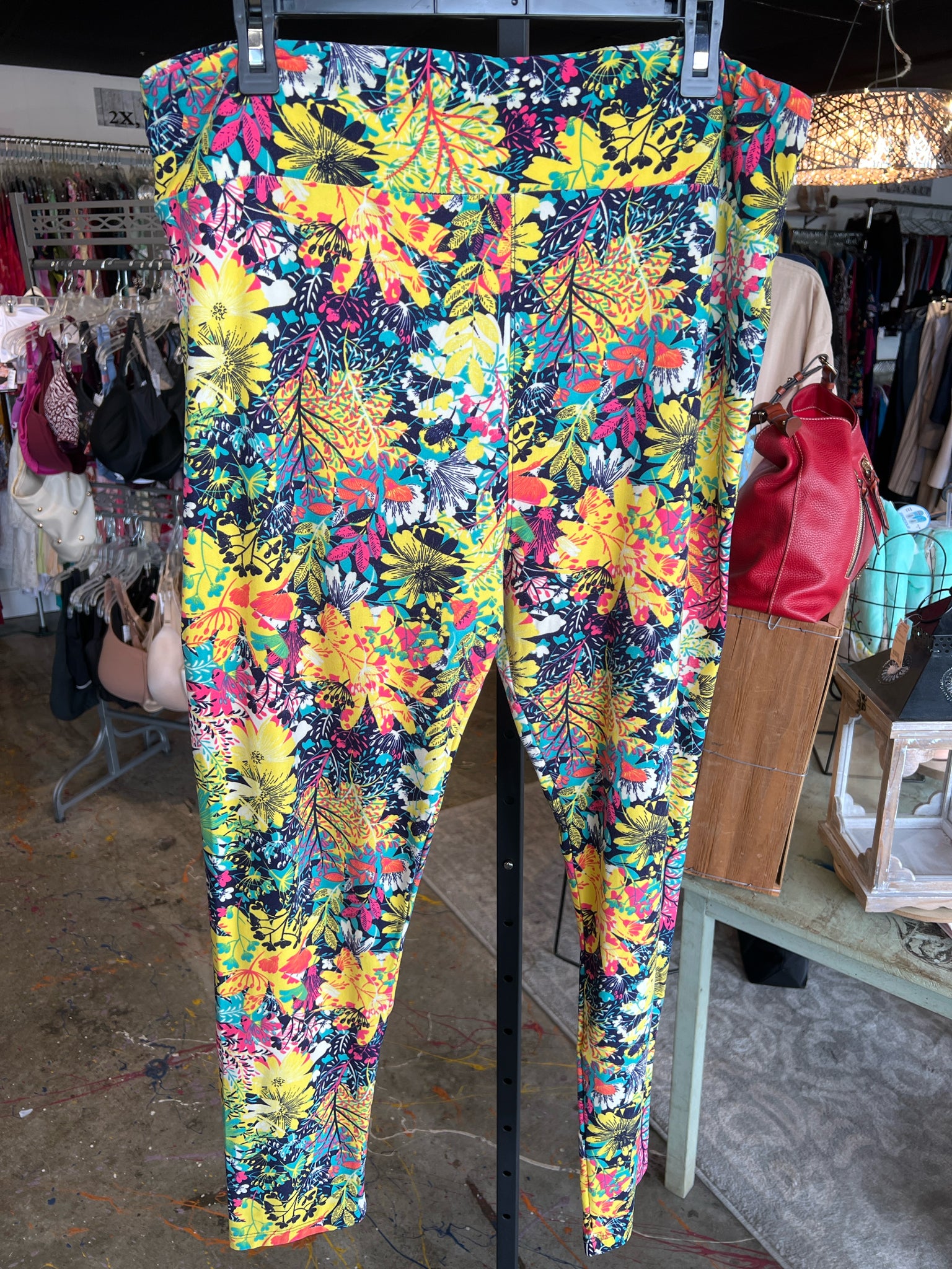 Lularoe Plus Bottoms Size TC2 Pants
