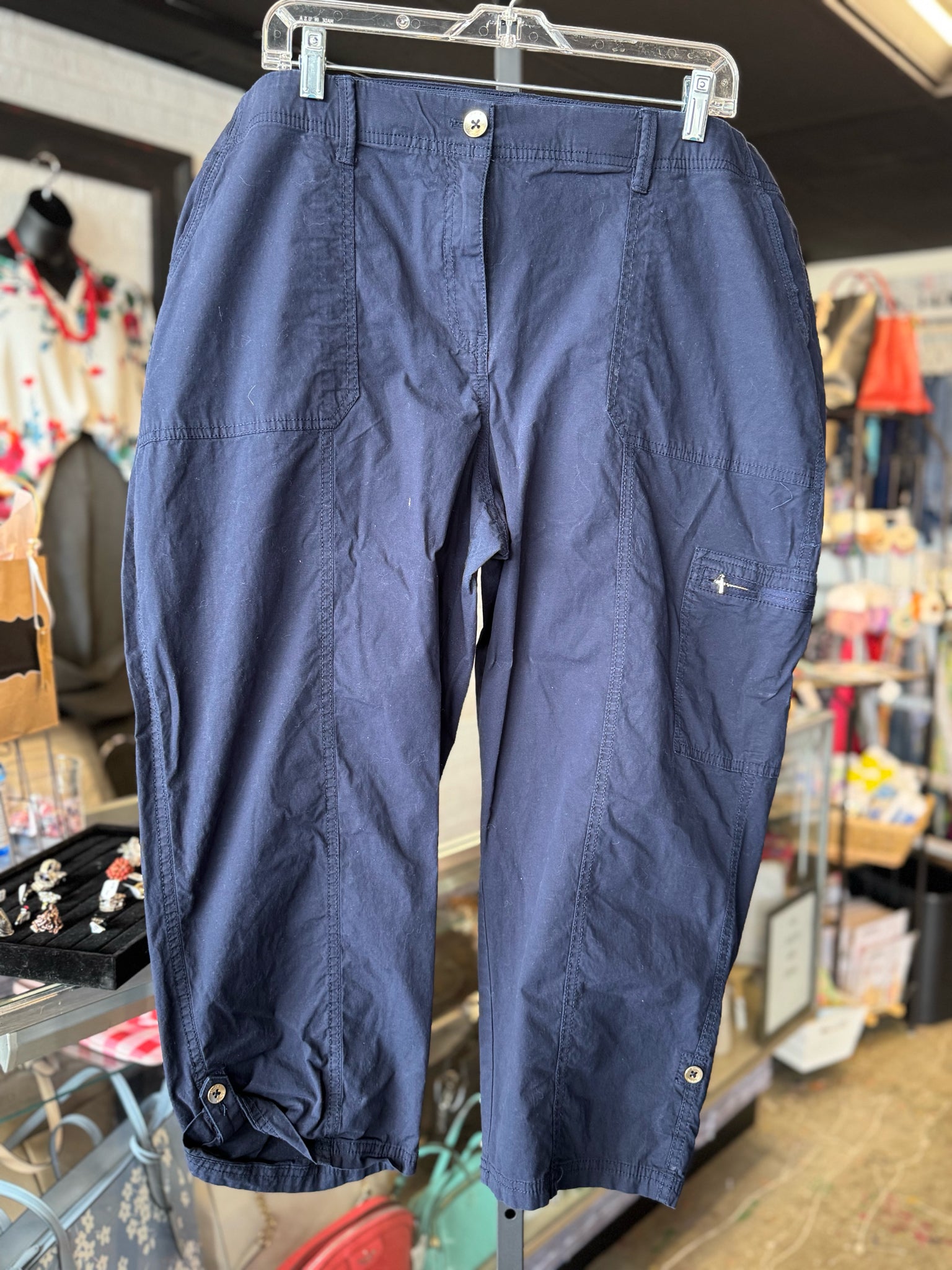 Chicos Womens Bottoms Size 4 Pants