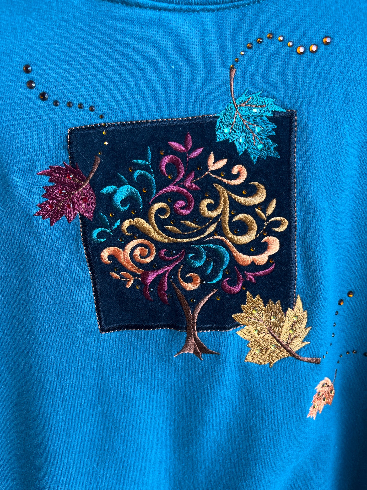 decorated originals Plus Outerwear Size 2X Sweatshirt