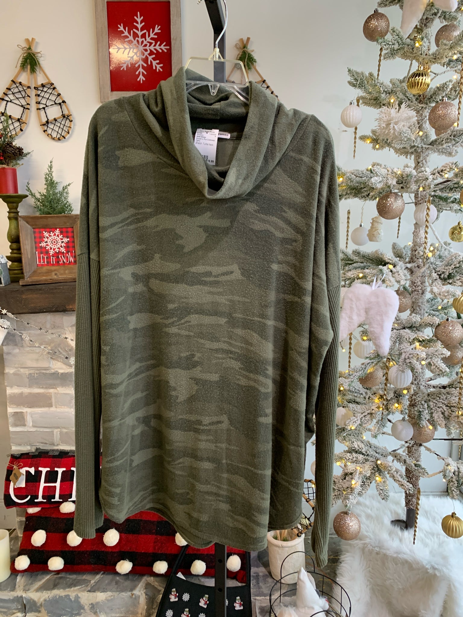 Sweet Romeo Plus Outerwear Size 3X Sweatshirt