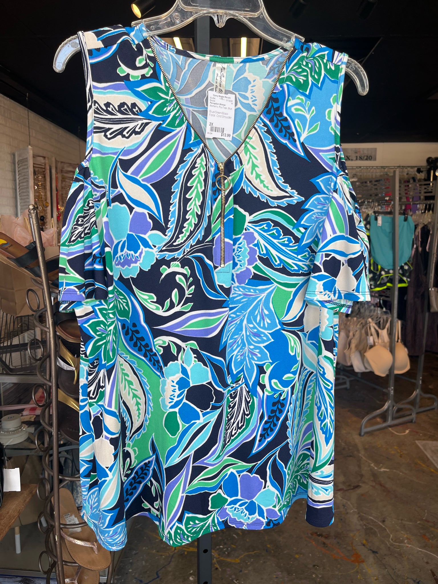 Perception Woman Plus Tops Size 2X Blouse