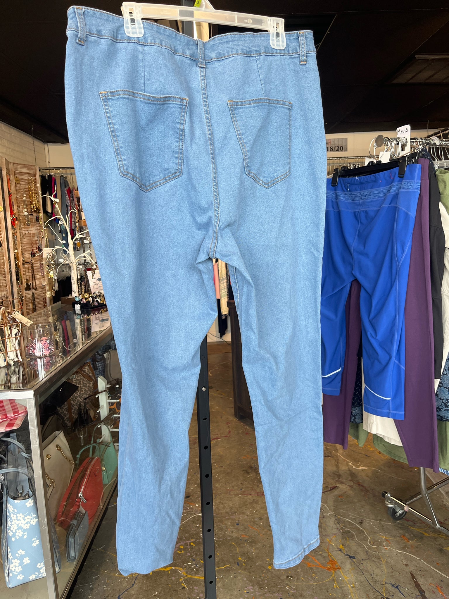 FASHION NOVA Plus Bottoms Size 18 Jeans