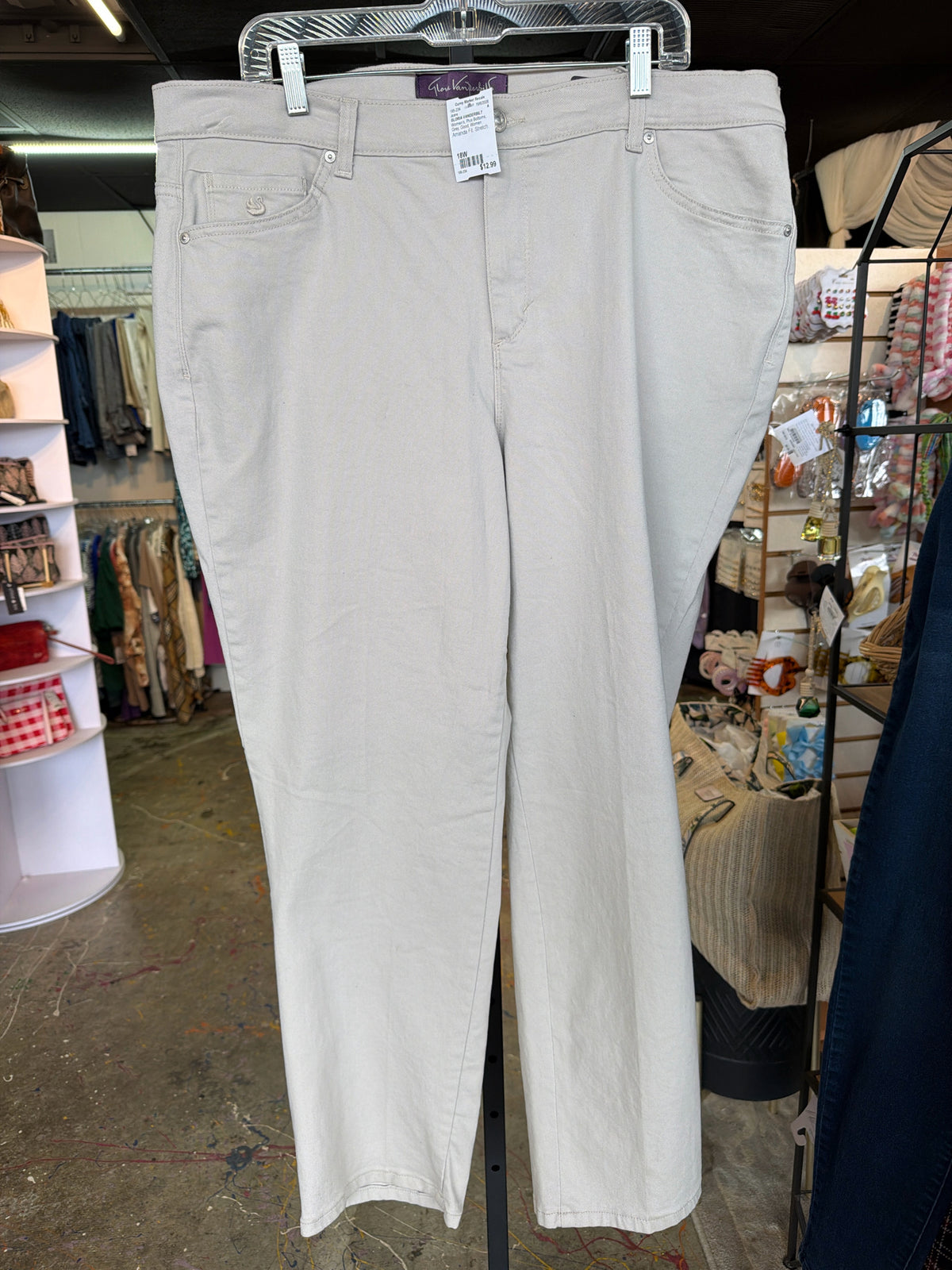 GLORIA VANDERBILT Plus Bottoms Size 18W Jeans