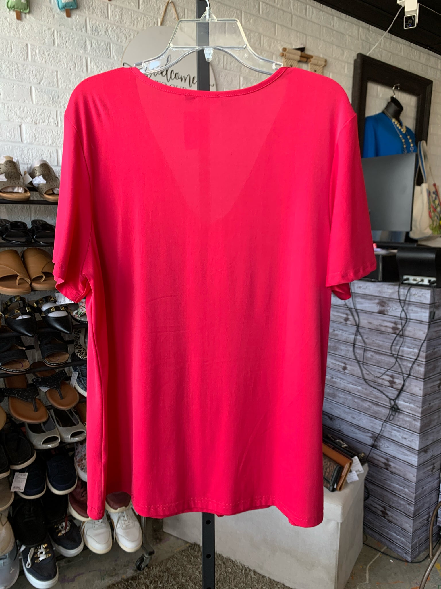LILY Plus Tops Size 1X Blouse