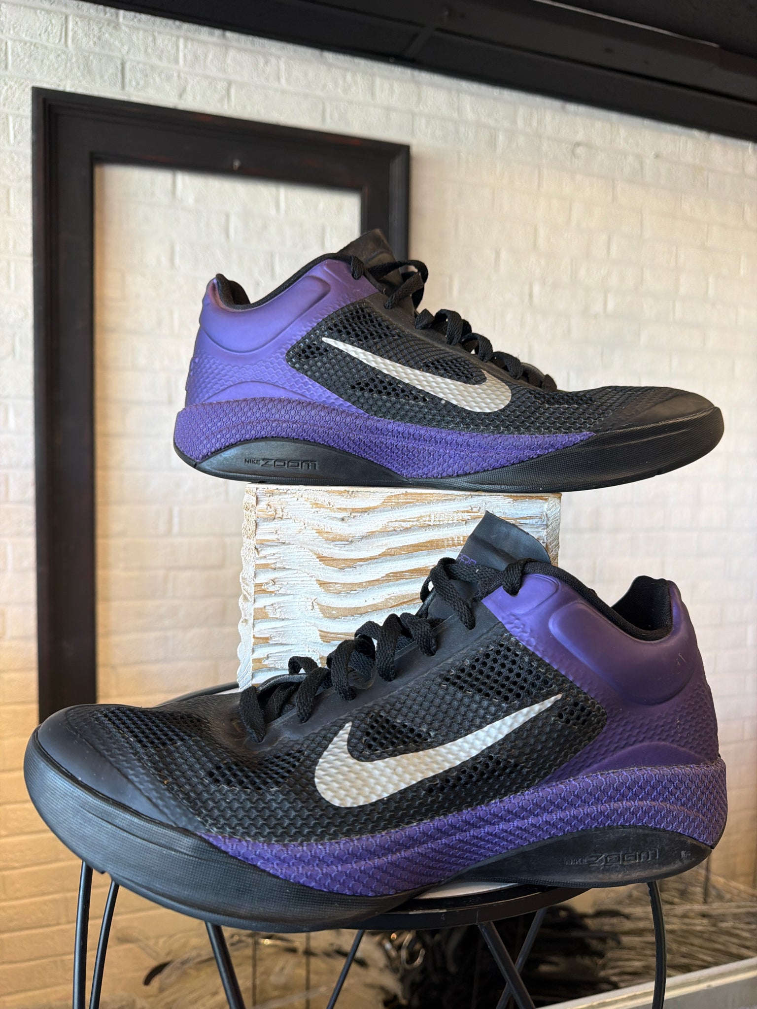 NIKE Men's 10.5 Shoes/Footwear Shoes