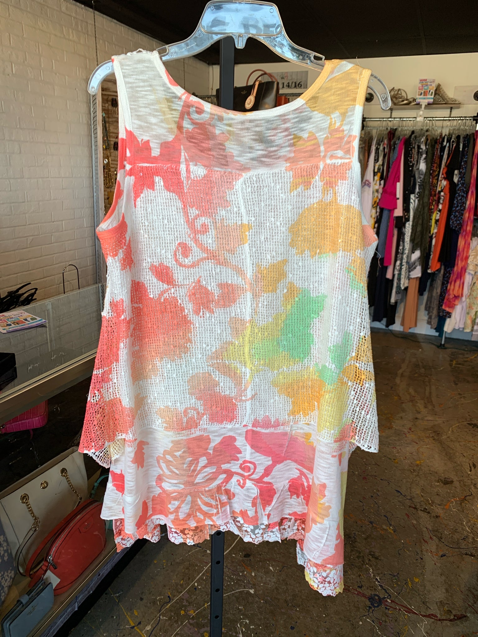 Avenue Plus Tops Size 18/20 Tunic
