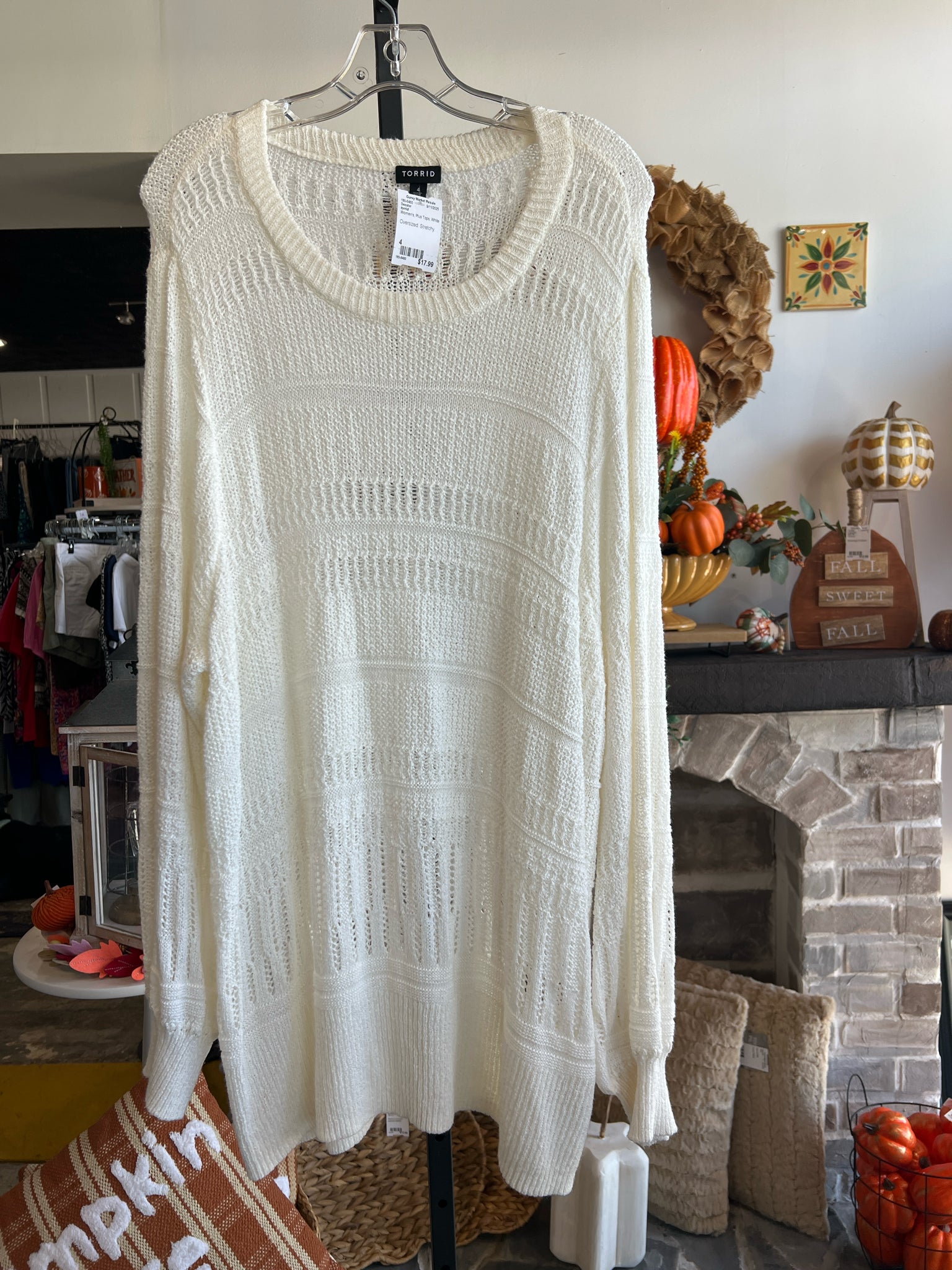 torrid Plus Tops Size 4 Sweater