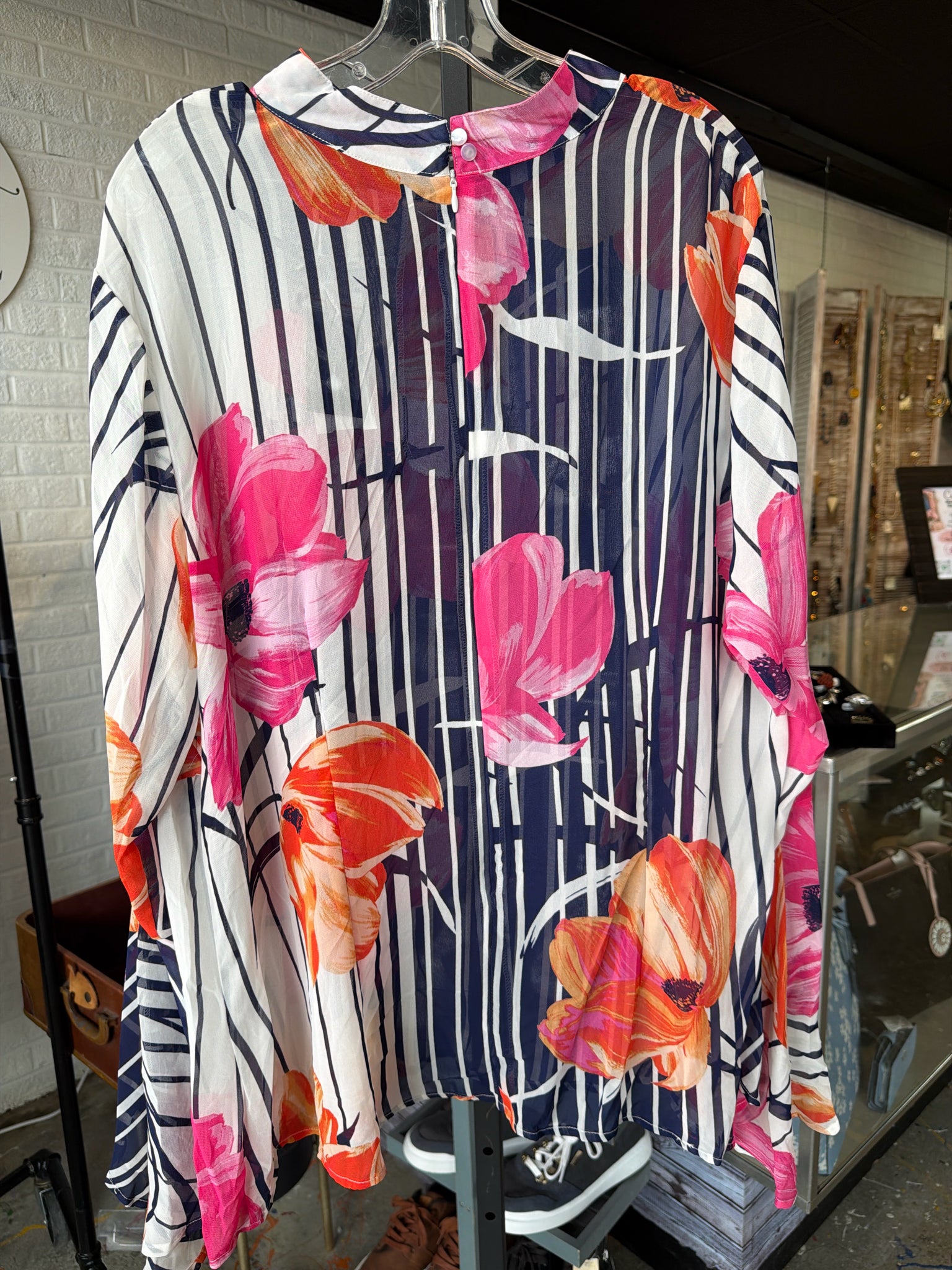 Ashley Stewart Plus Tops Size 22/24 Blouse