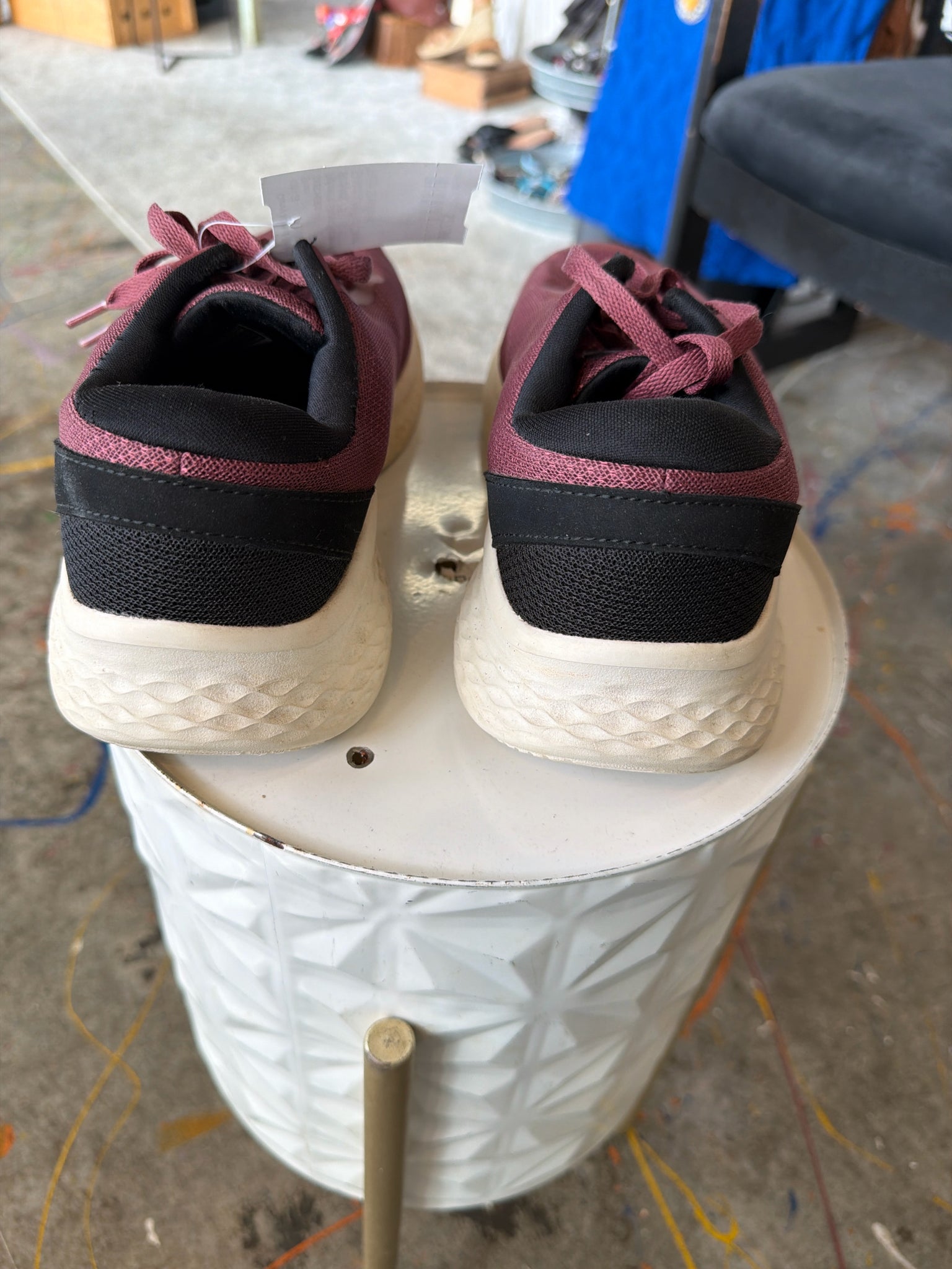 SKECHERS Shoes/Footwear 7.5 Shoes