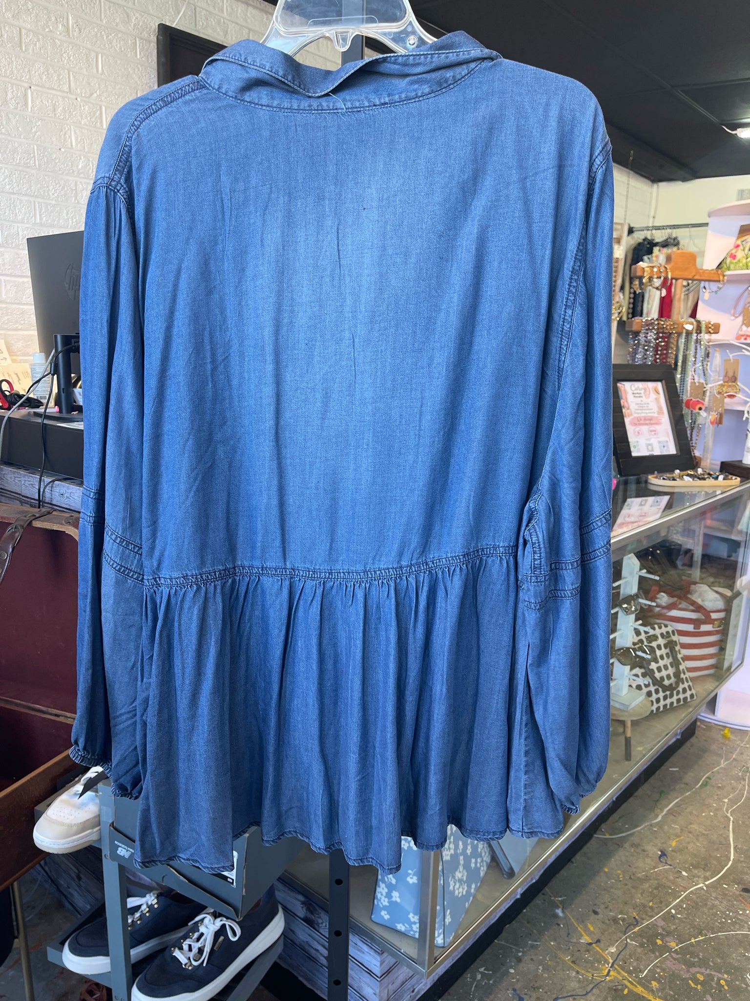 EST 1946 Plus Tops Size 26/28 Blouse