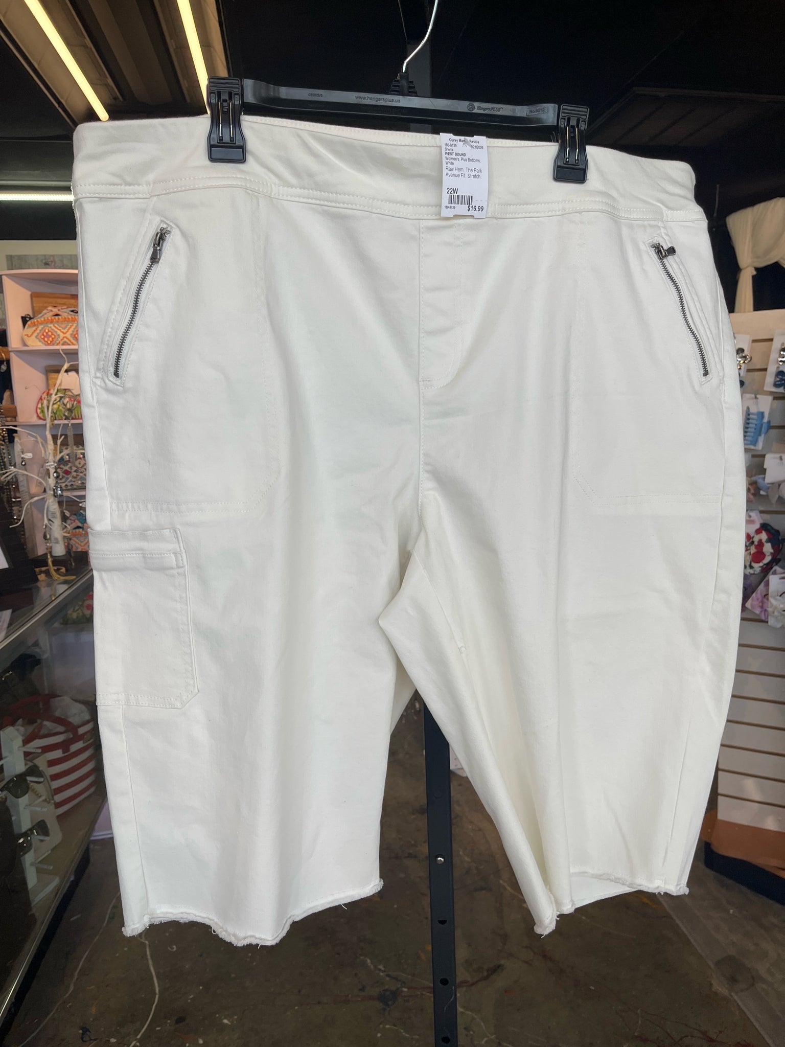 WEST BOUND Plus Bottoms Size 22W Shorts