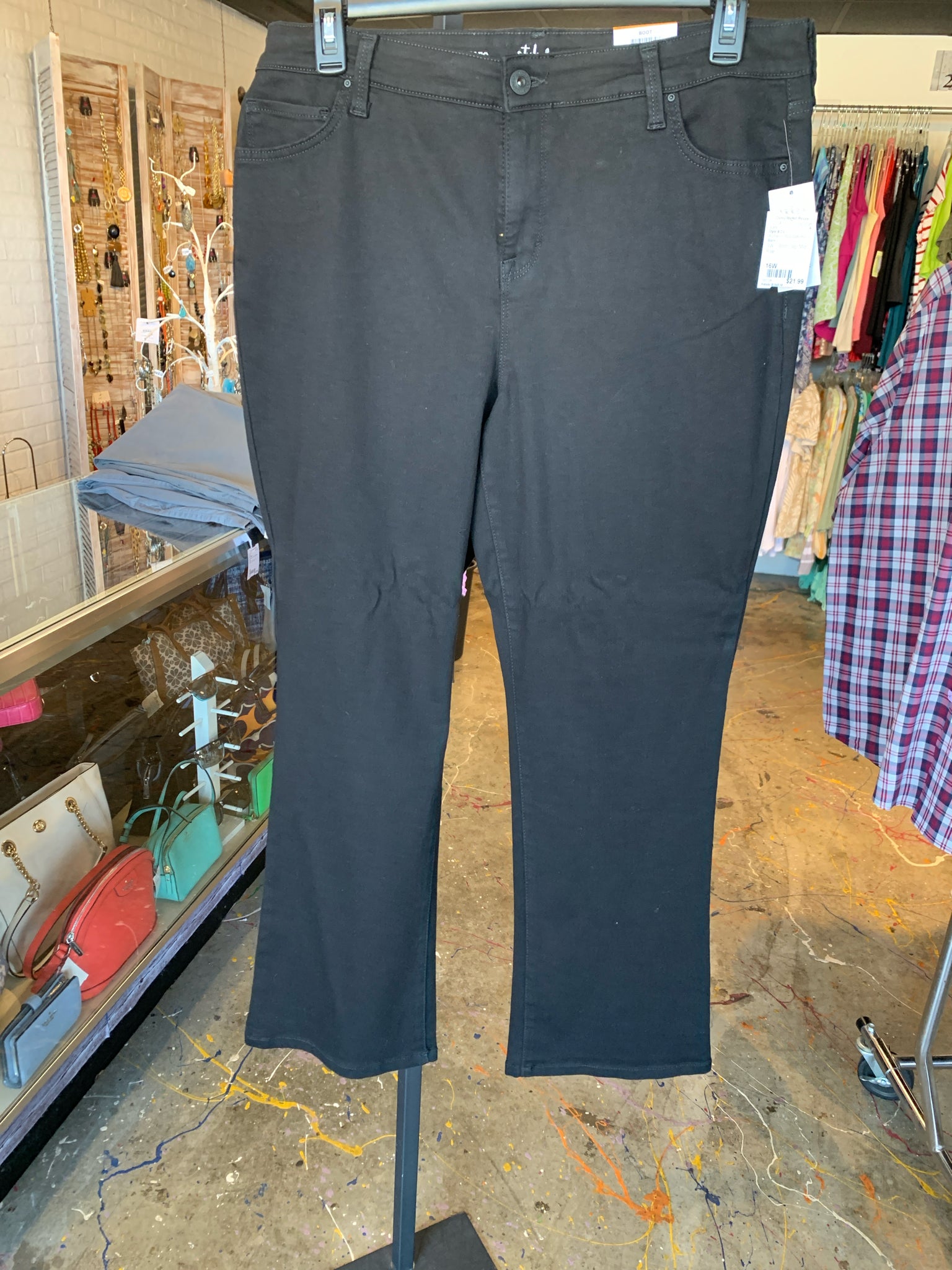 Style & Co Plus Bottoms Size 16W Jeans