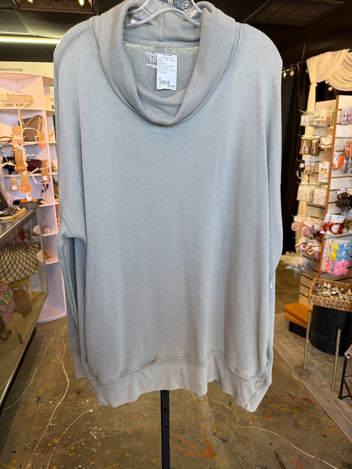 Time & True Plus Outerwear Size 20 Sweater