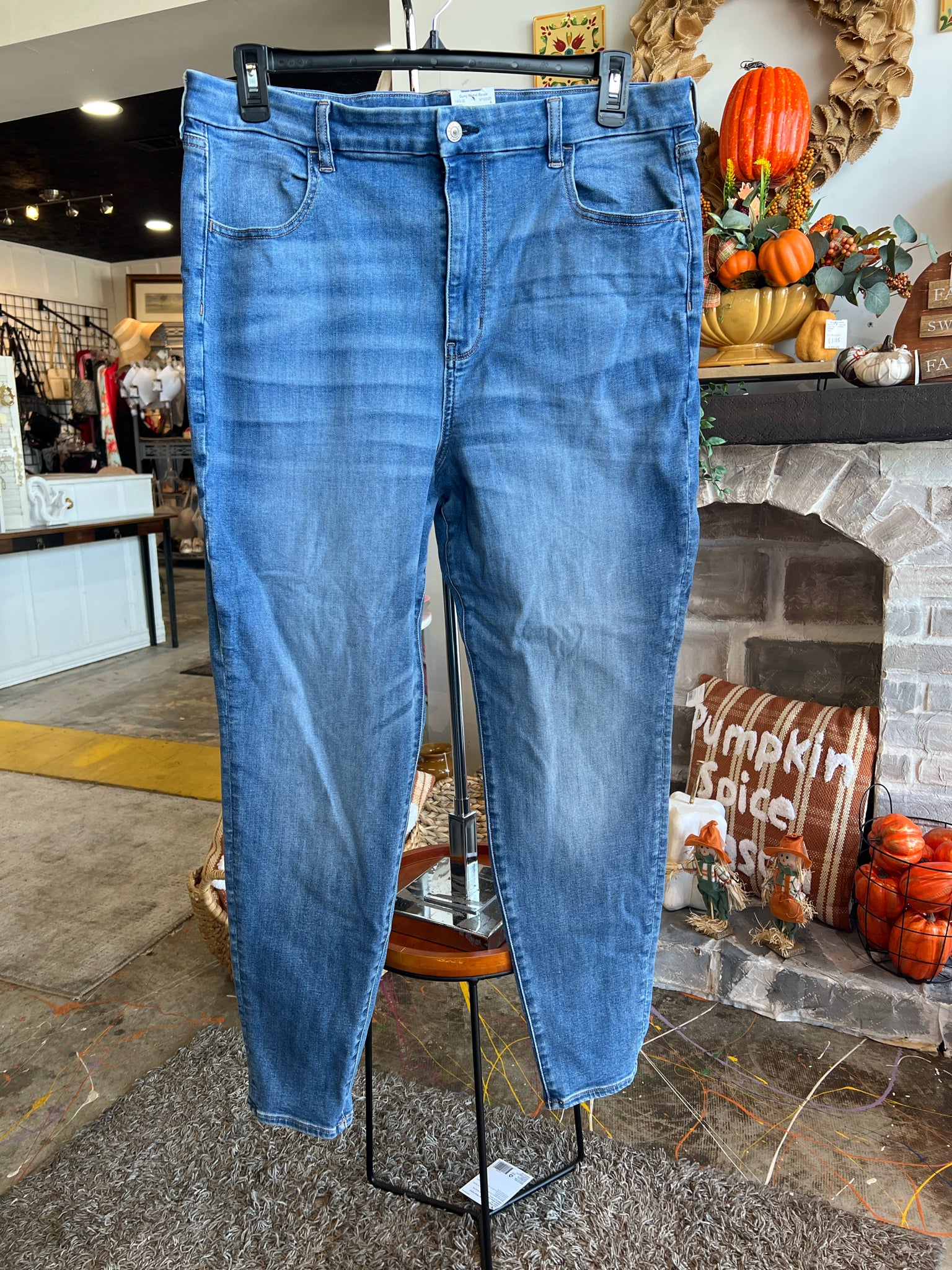 American Eagle Plus Bottoms Size 20 Jeans