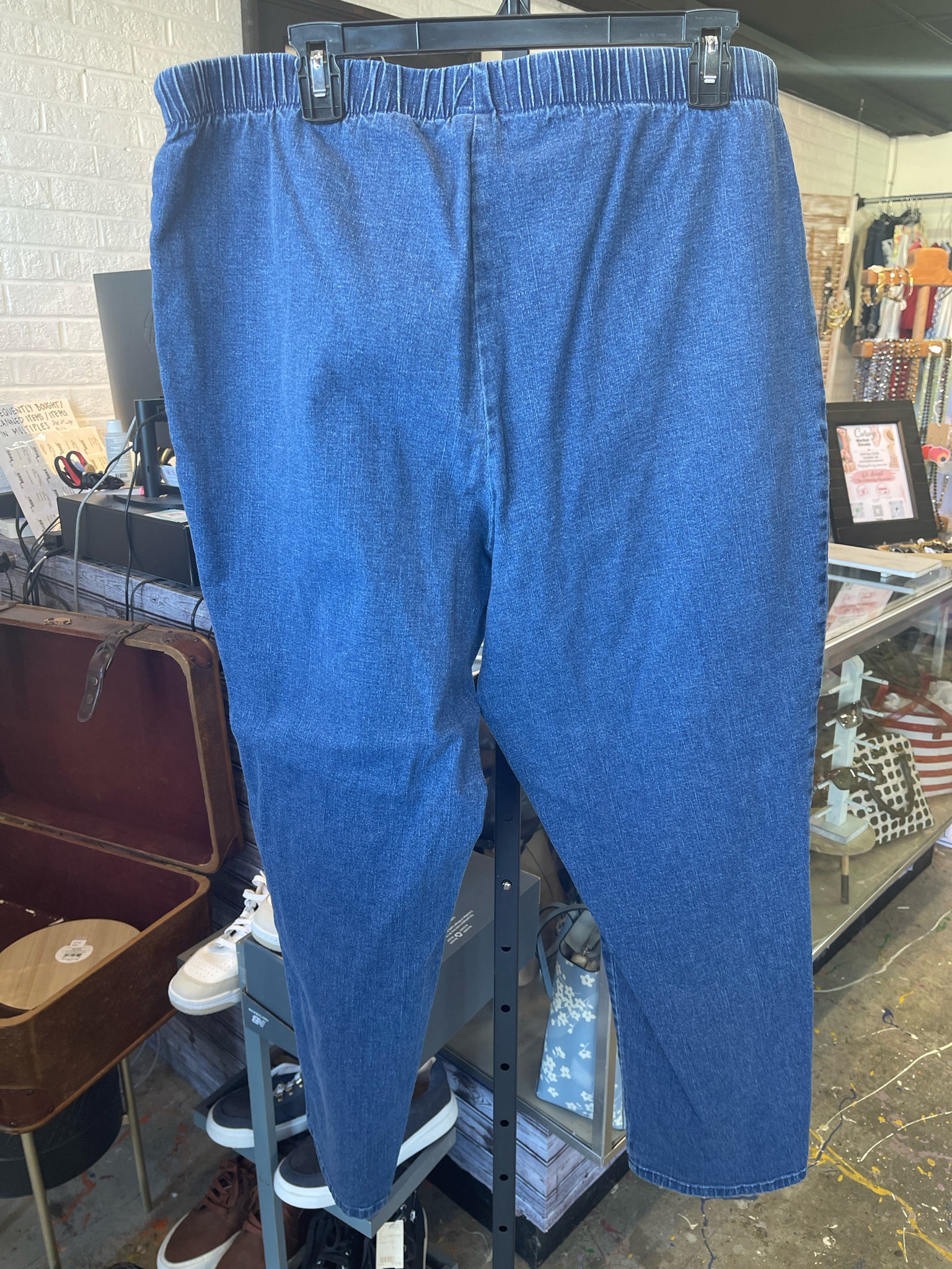 JMS Plus Bottoms Size 18/20 Jeans