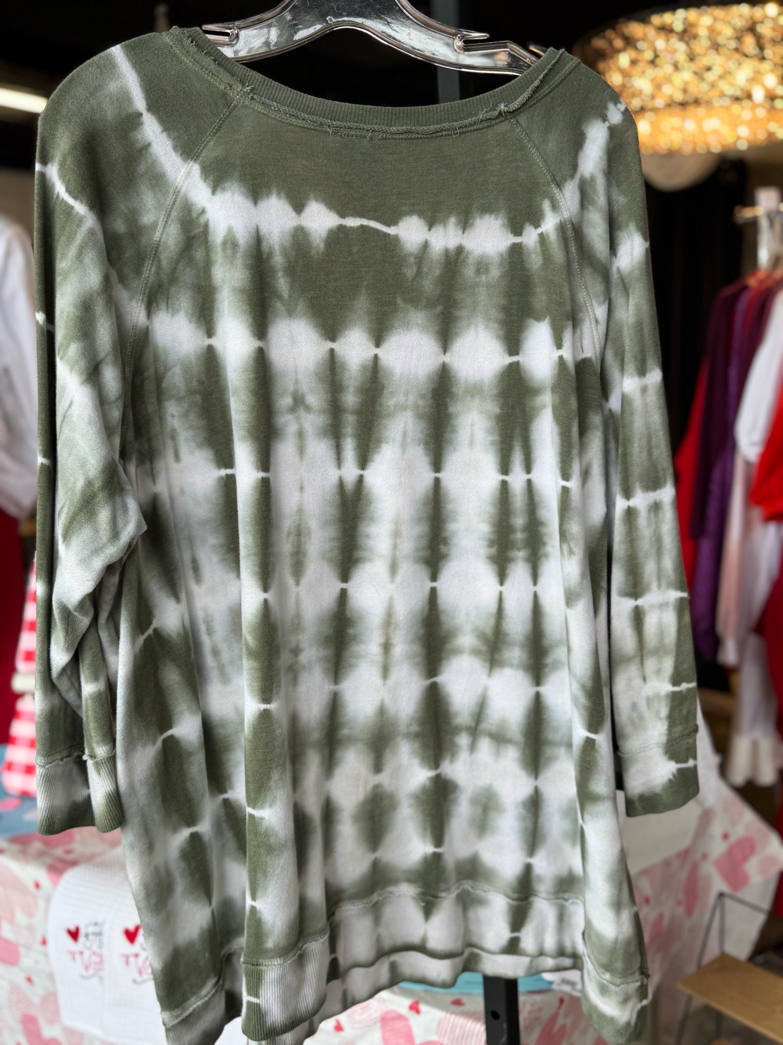 EST 1946 Plus Outerwear Size 22/24 Sweatshirt