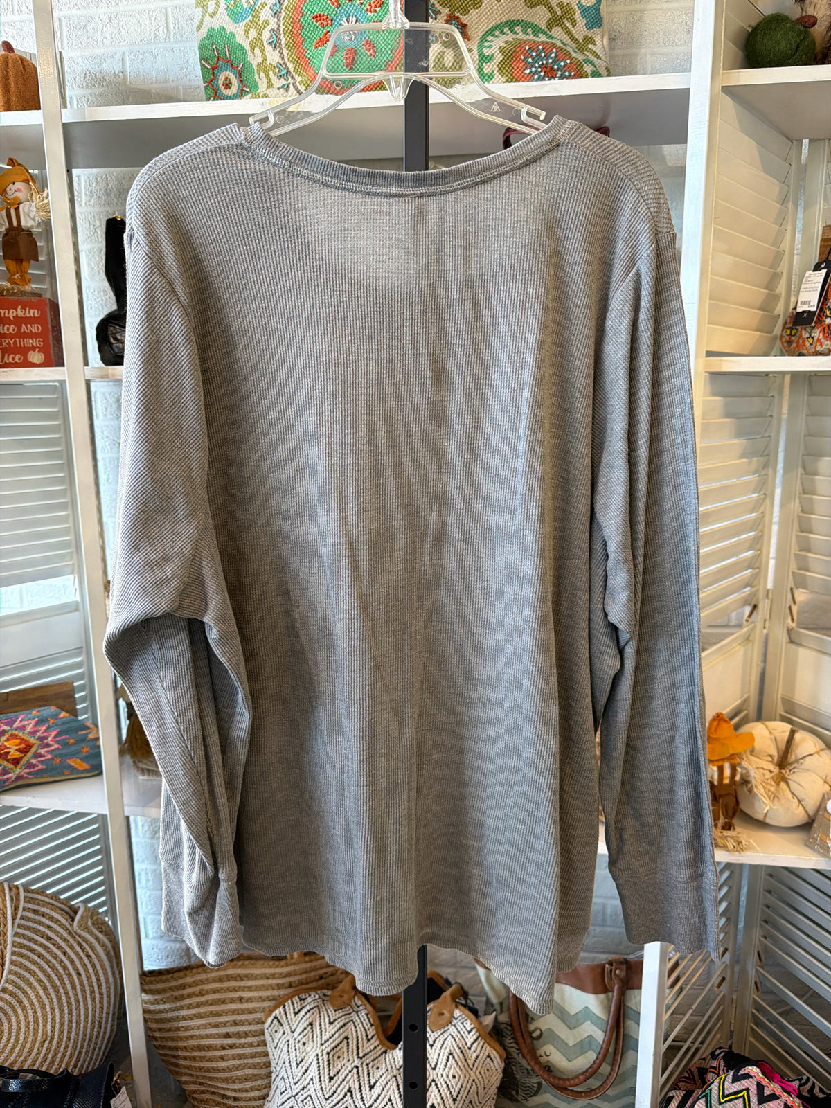 Cacique Plus Tops Size 26/28 Shirt