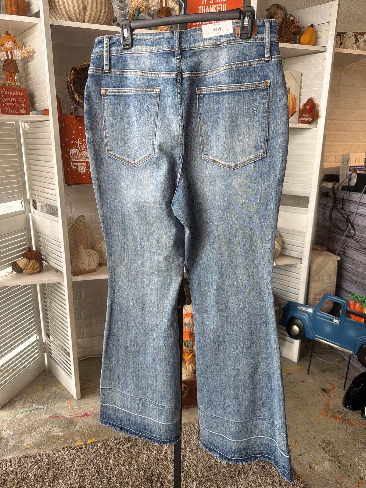 JUDY BLUE Plus Bottoms Size 14W Jeans